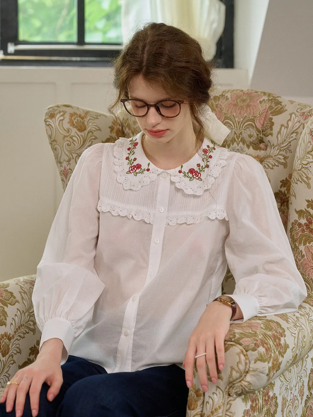 Non Chafing Edges Kelly Contrast Floral Embroidery Doll Collar Lace Cotton Shirt