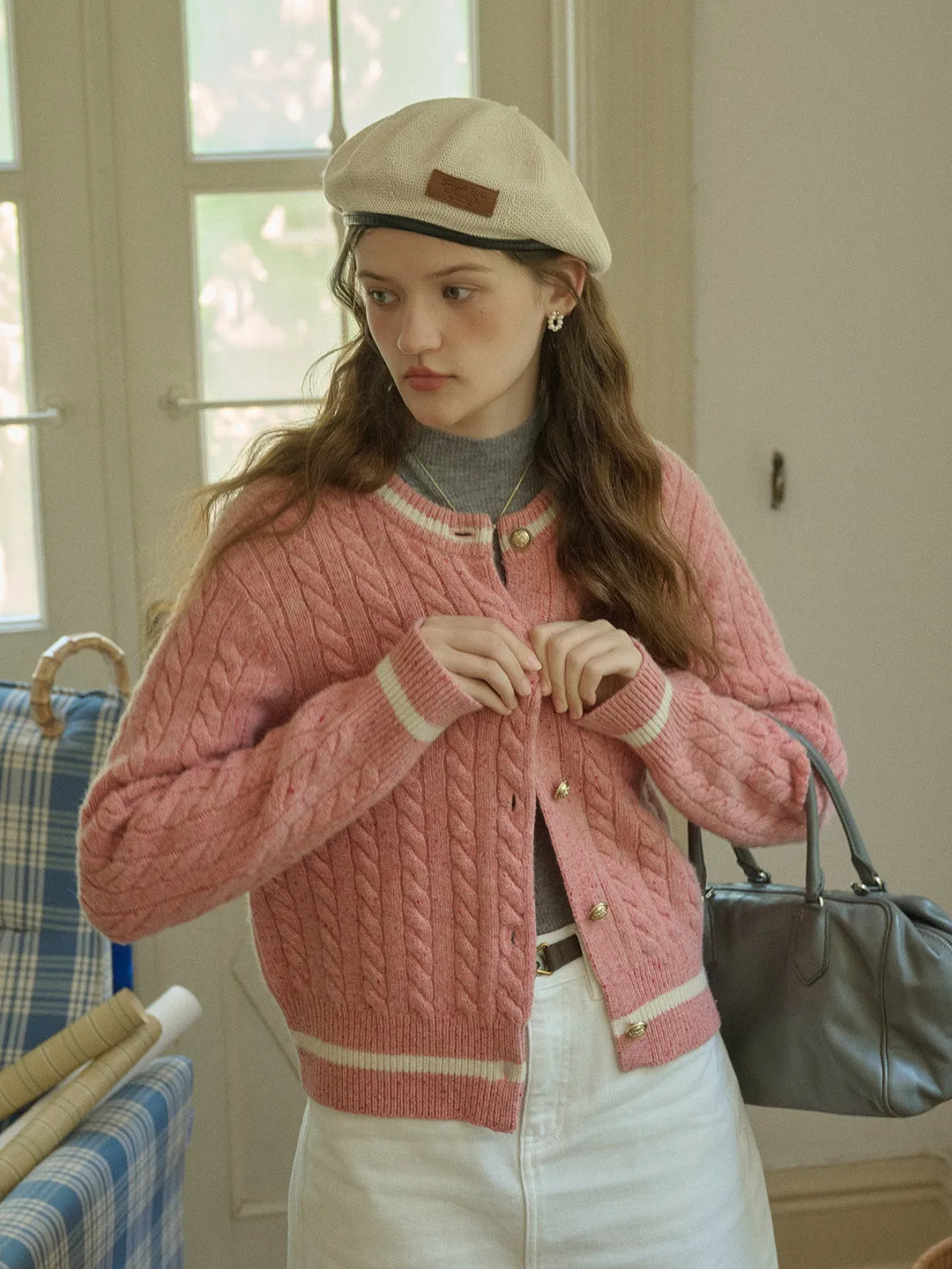 Stay Cool Technology Easy to Wear Leslie SR Logo Embroidery Crew Neck Contrast Striped 100% Wool Cardigan