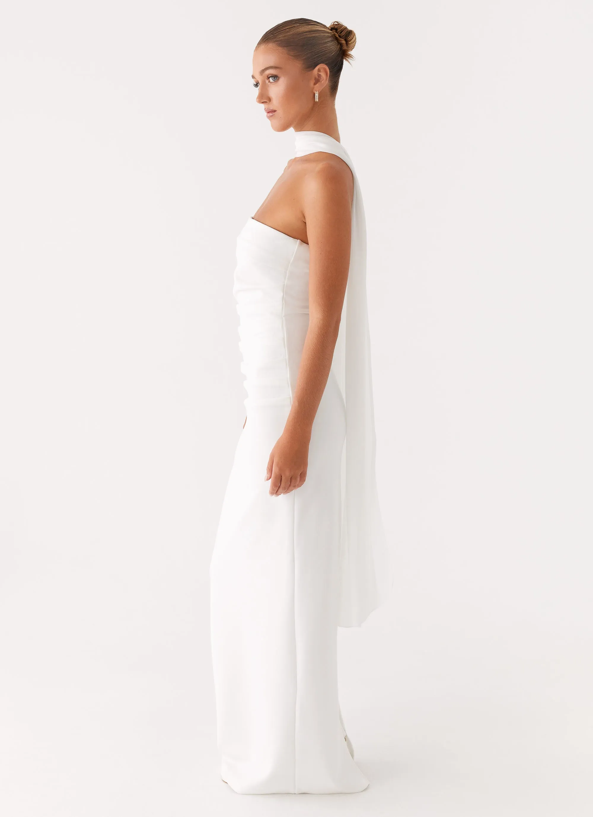 Libra Maxi Dress - White Ruffle Detail Relaxed Movement