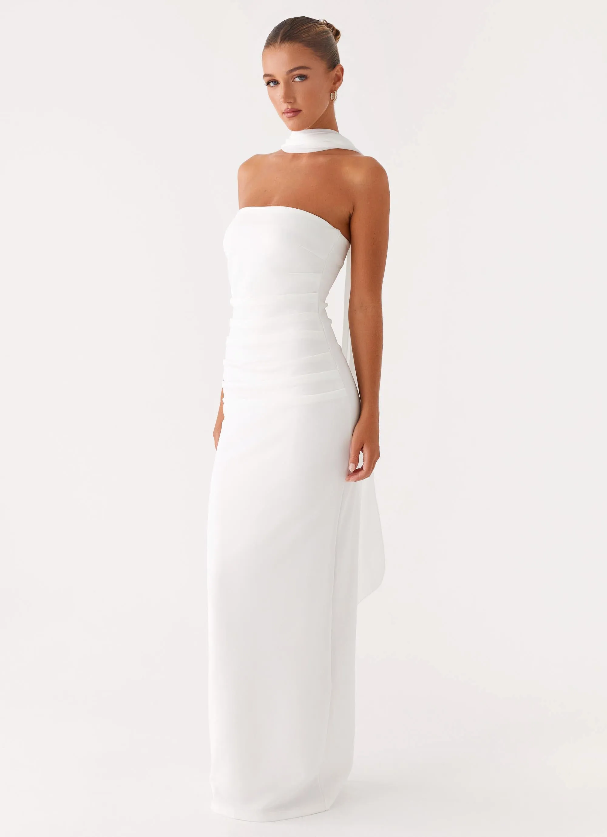 Libra Maxi Dress - White V-Neck