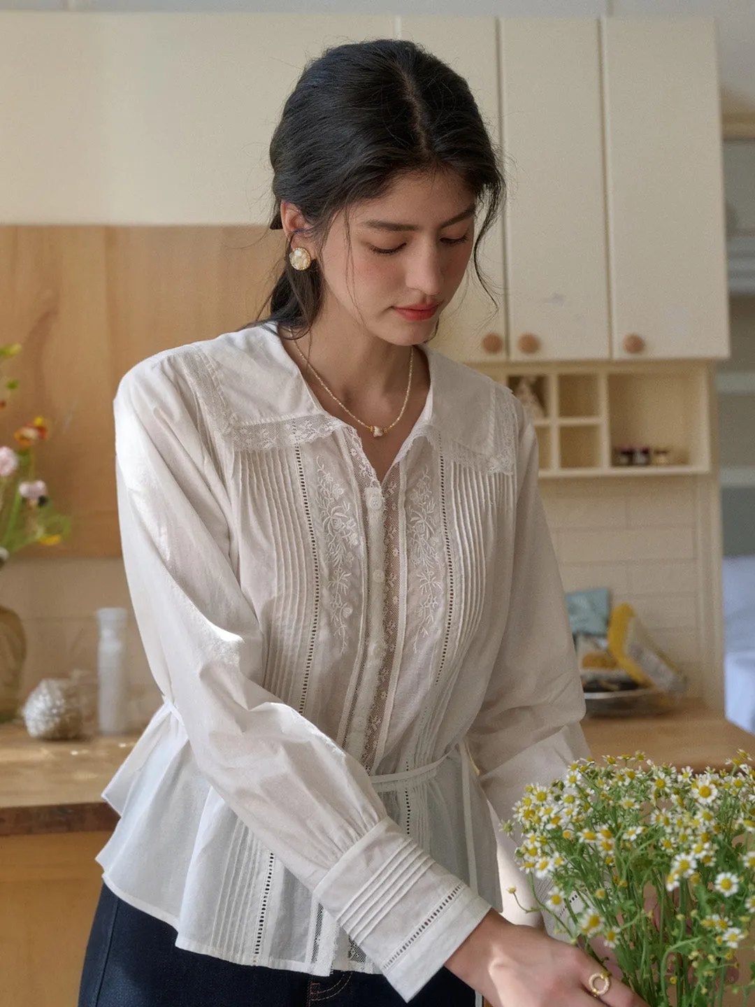 Odor Resistant Collins V-Neck Waisted Blouse