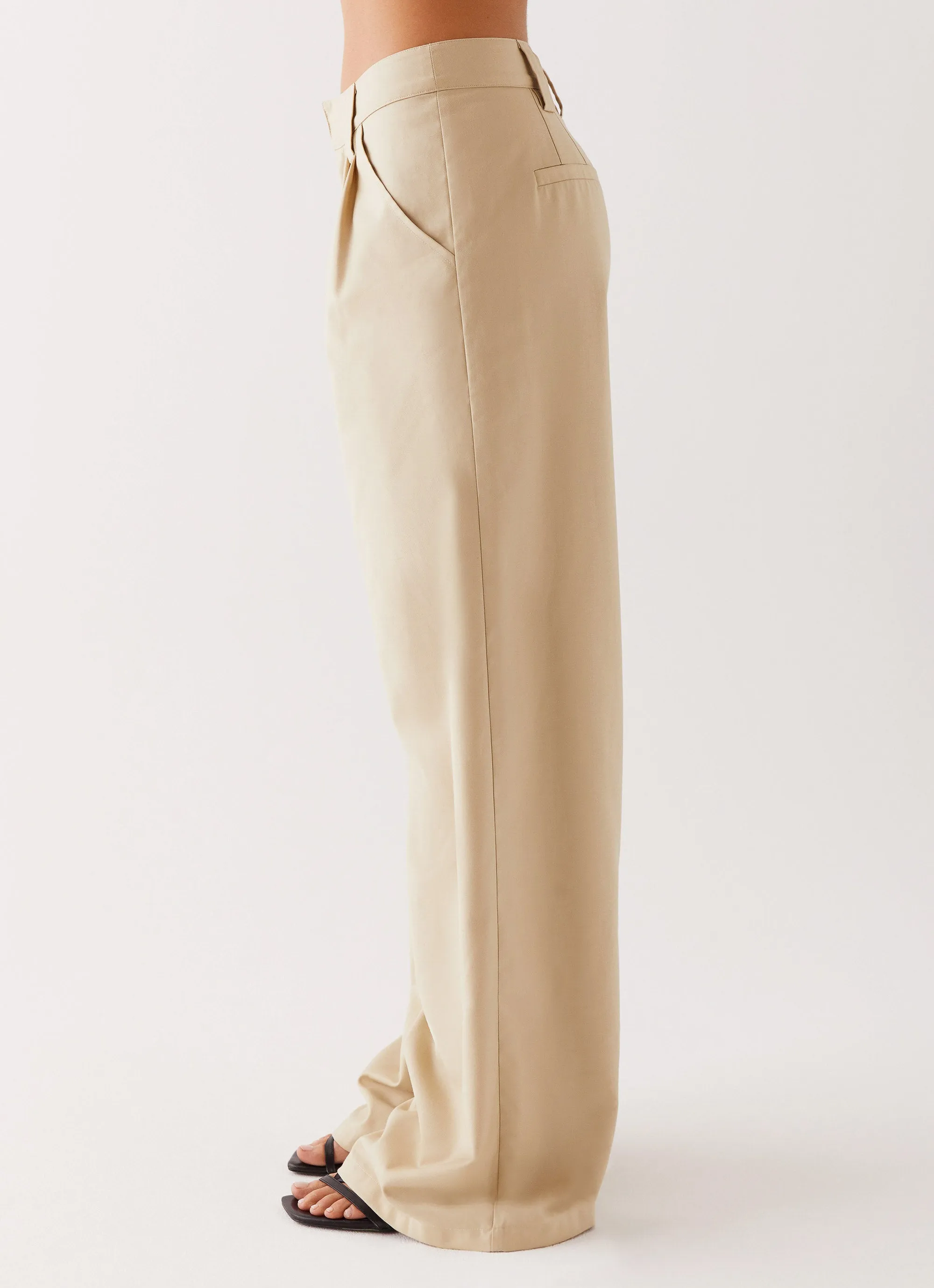 Non Restrictive Cut Comfortable Style Siena Style Tailored Pants - Beige