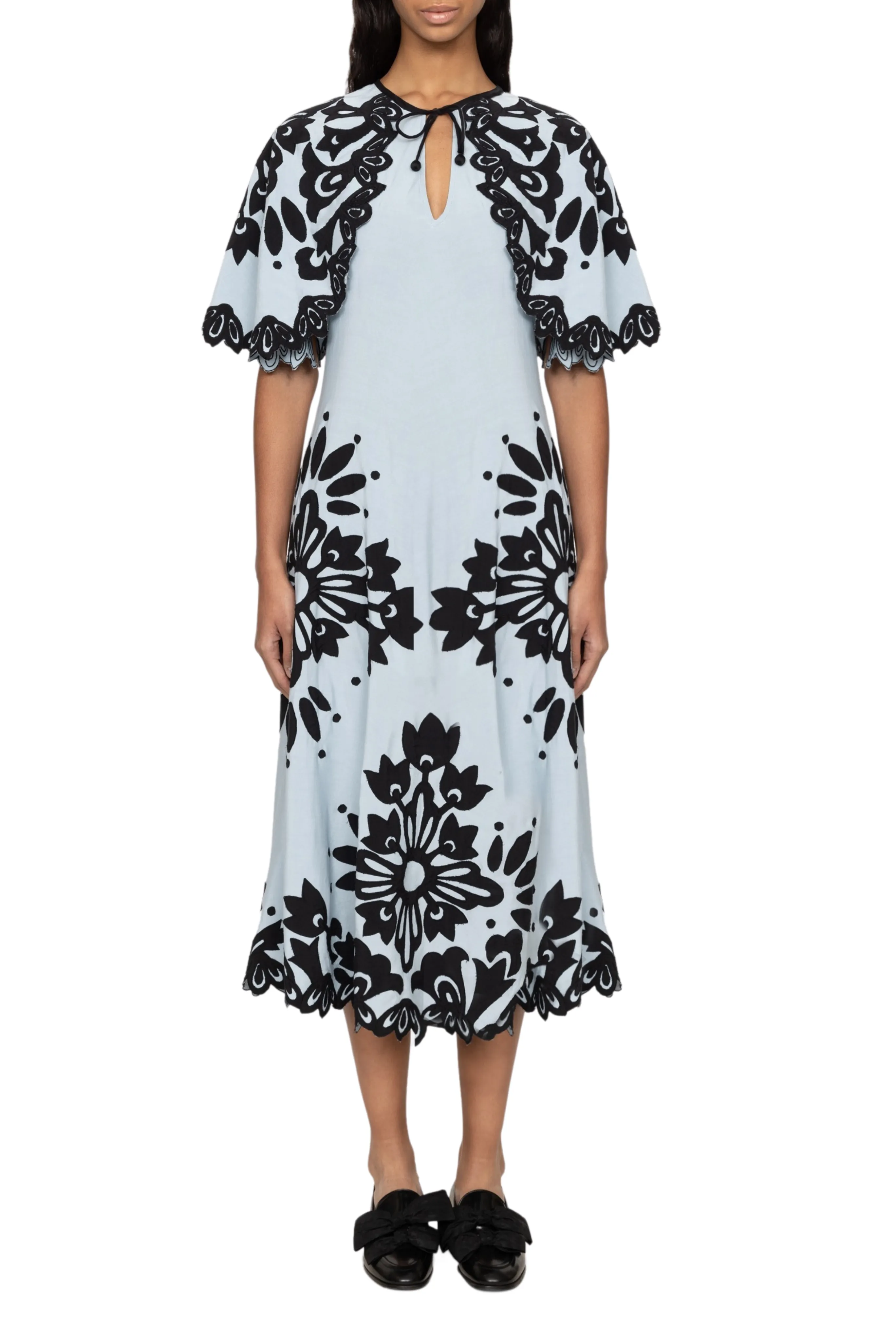 Liliana Applique Maxi Sleeveless Dress Flattering Layer