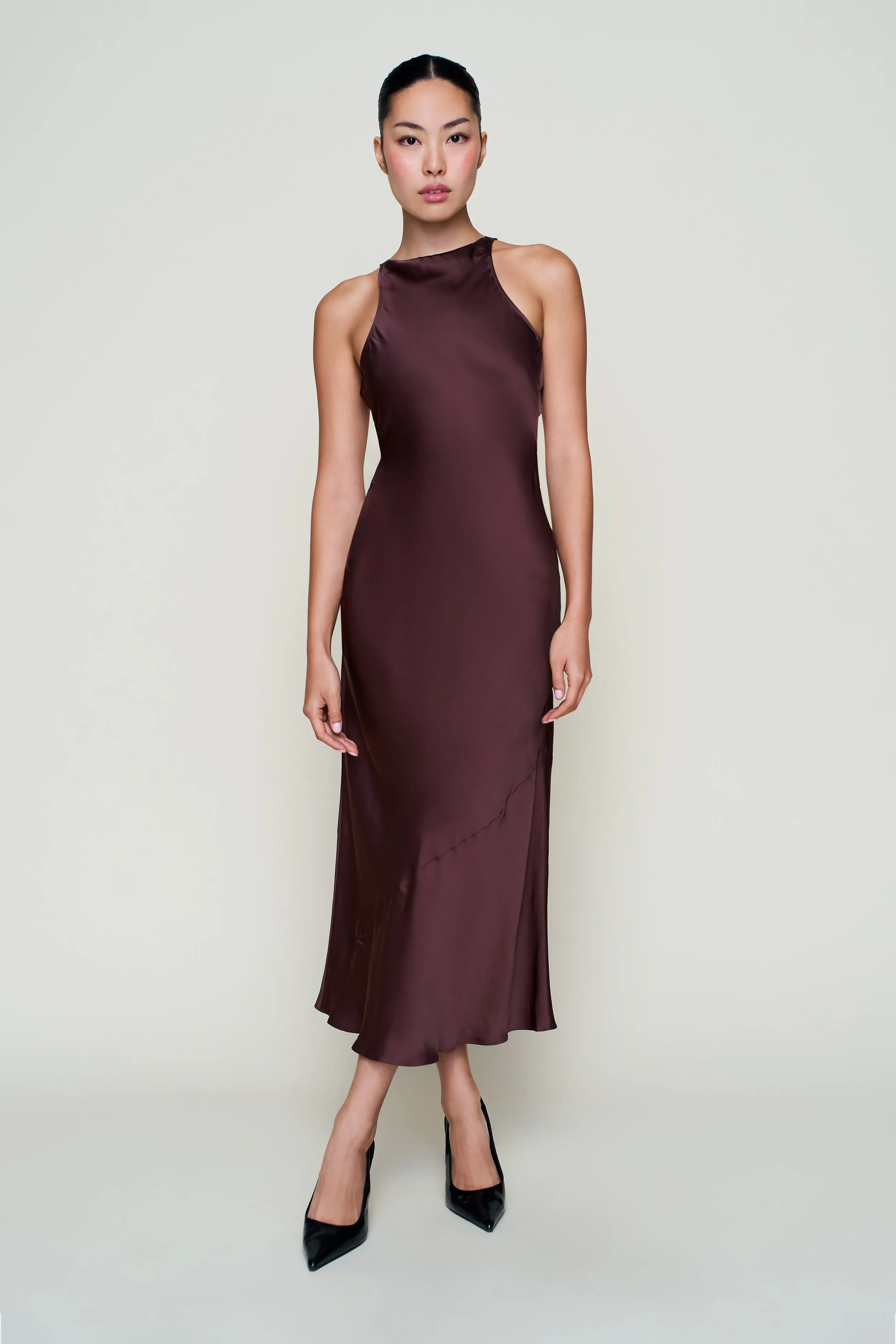 Lina Midi Dress Feminine Fit