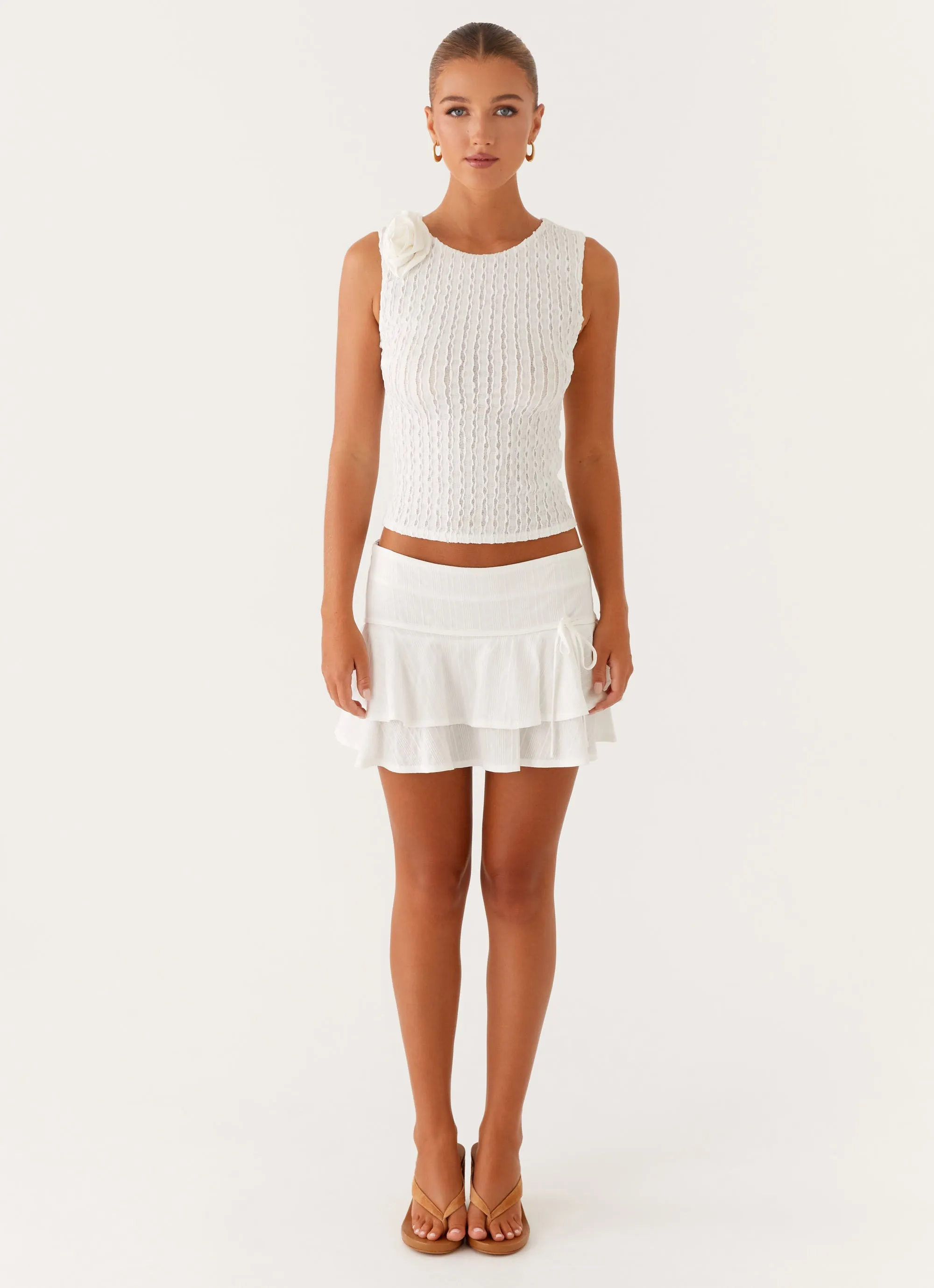 Minimalist fashion Classic Fit Lisbon Mini Skirt - White