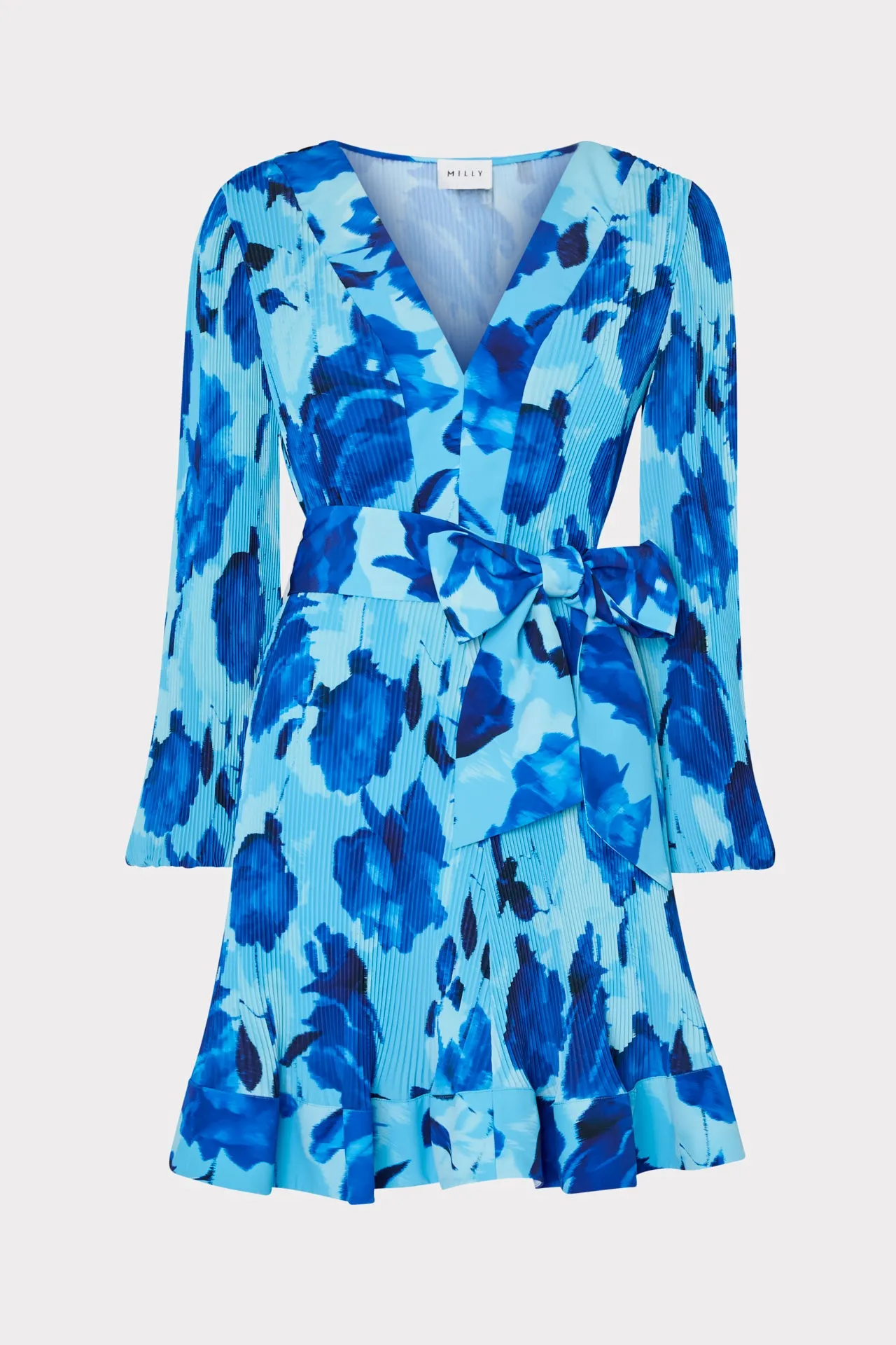 Chill Vibes Petite Chic Liv Blurred Blossom Pleated Dress