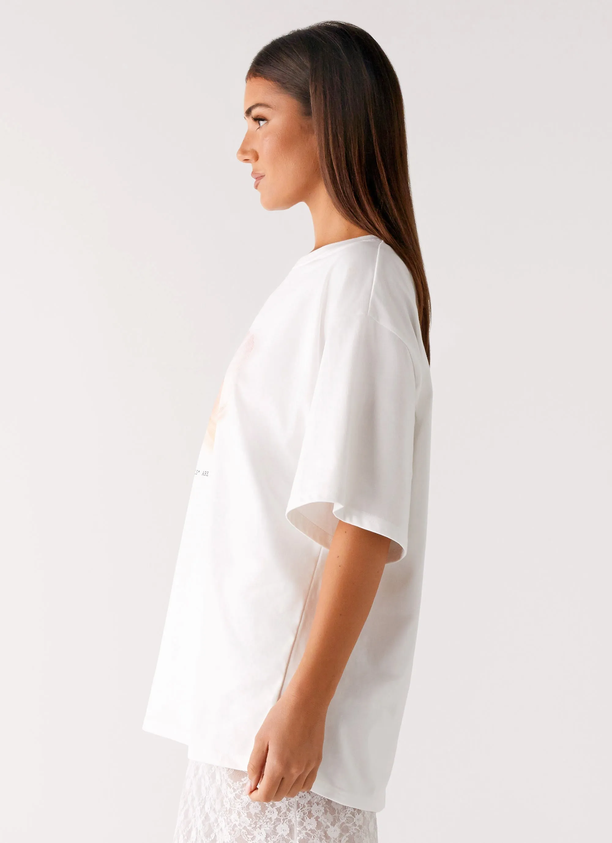 Pearl Oversized Tee - White Cozy Fit MultiPurposeUtility
