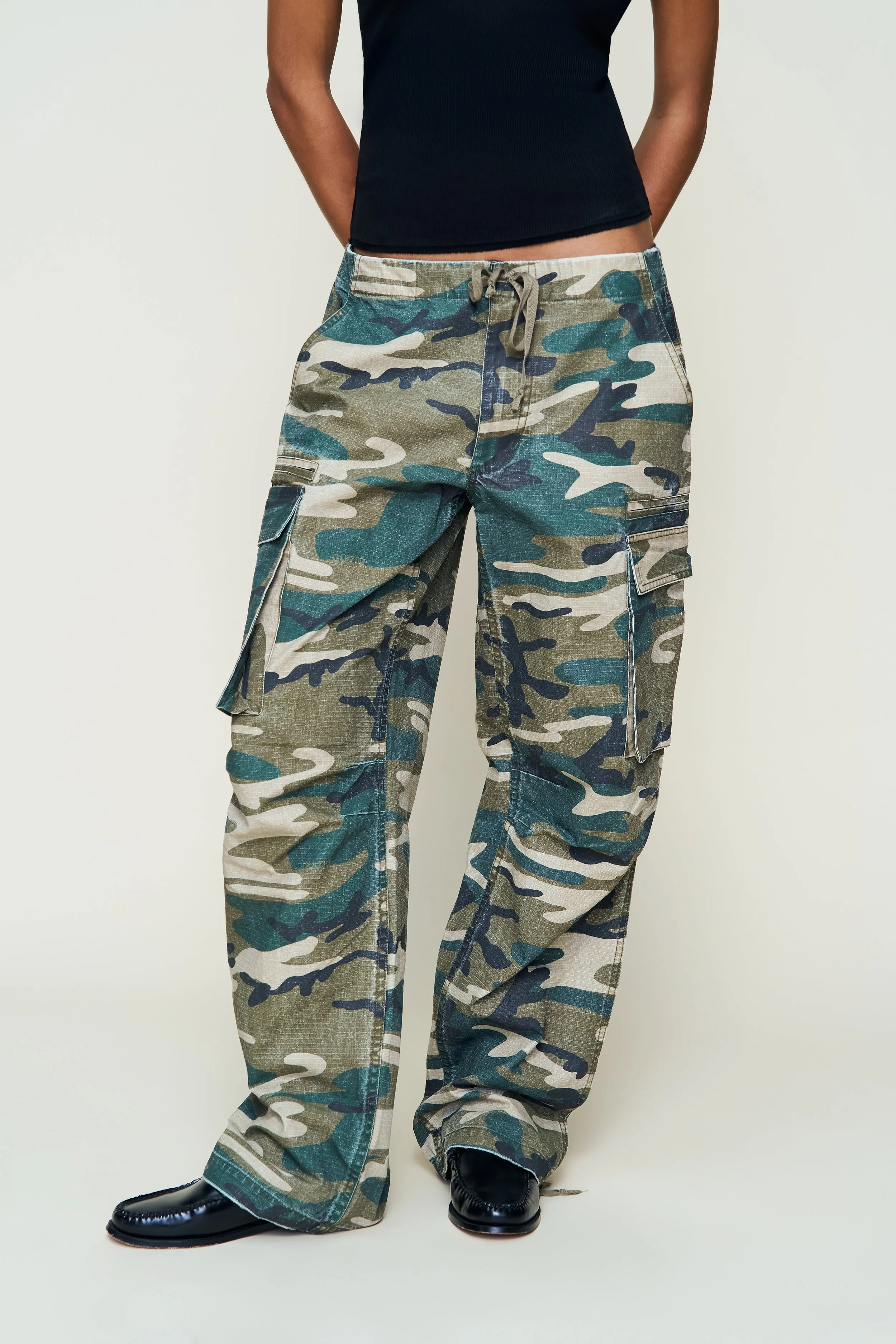 Cozy Essentials Luca Cargo Pant