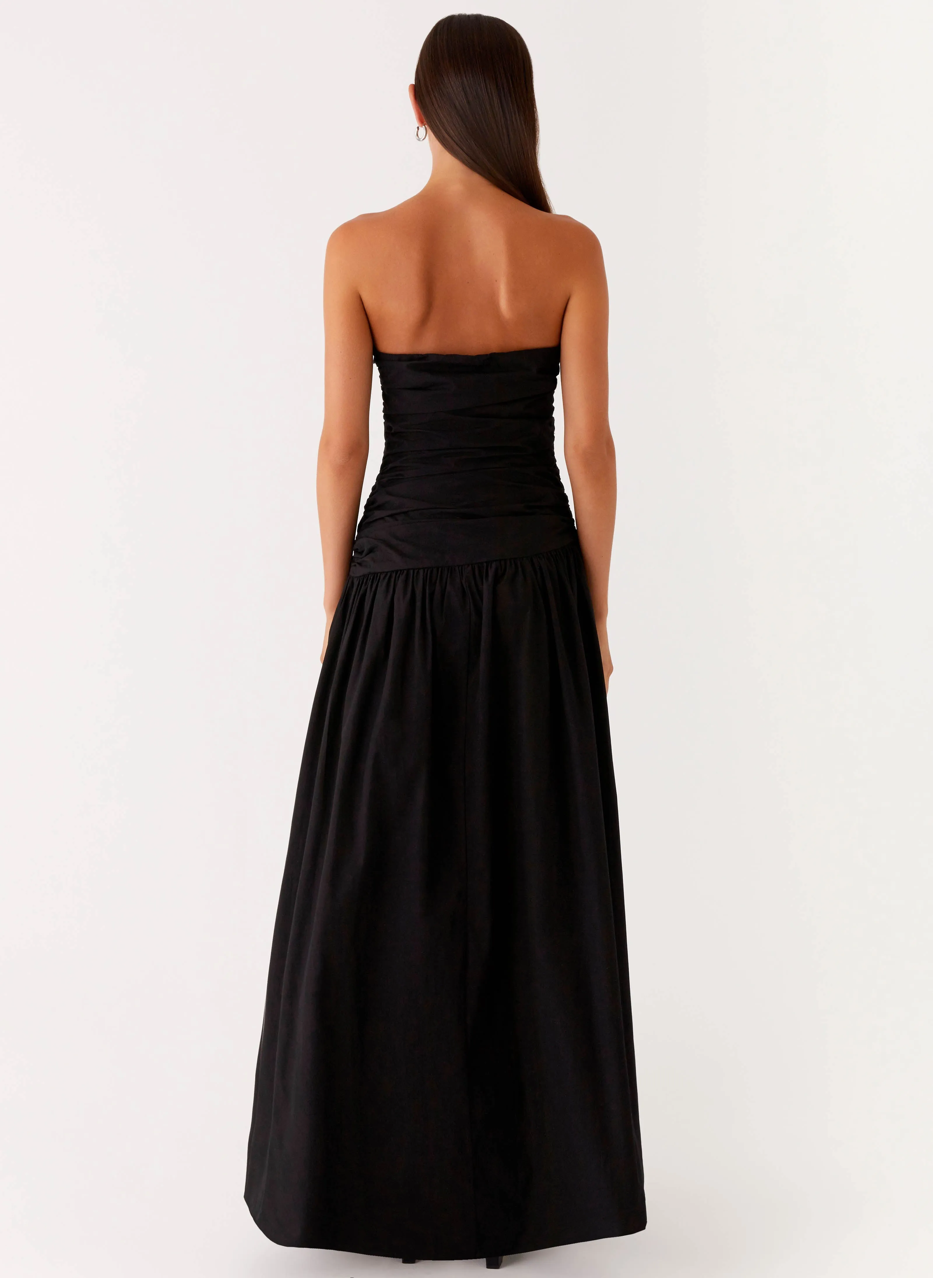Lumen Maxi Dress - Black WrinkleResistantFinish