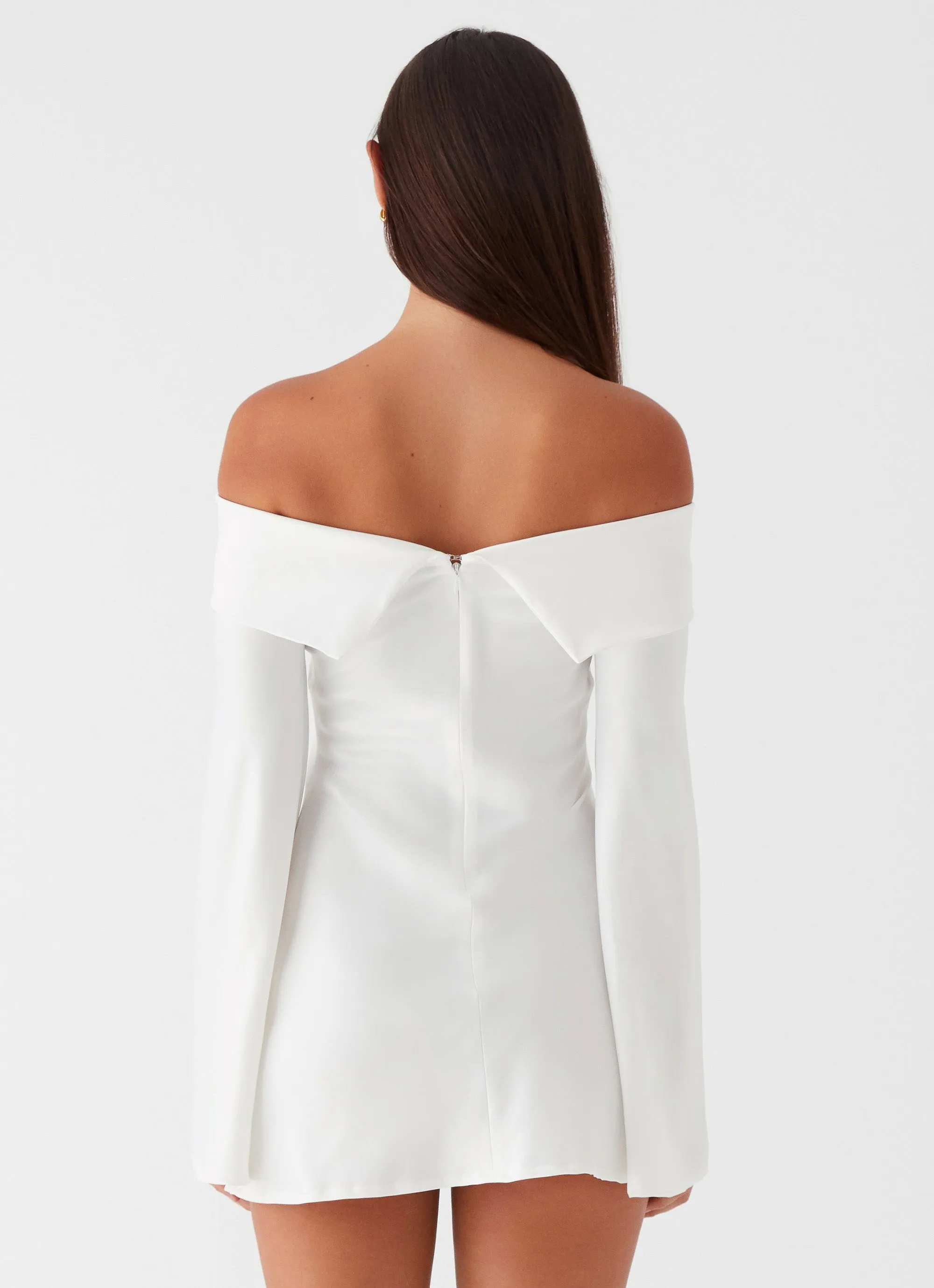 Celebrity Style Removable Belt Lumina Long Sleeve Mini Dress - White