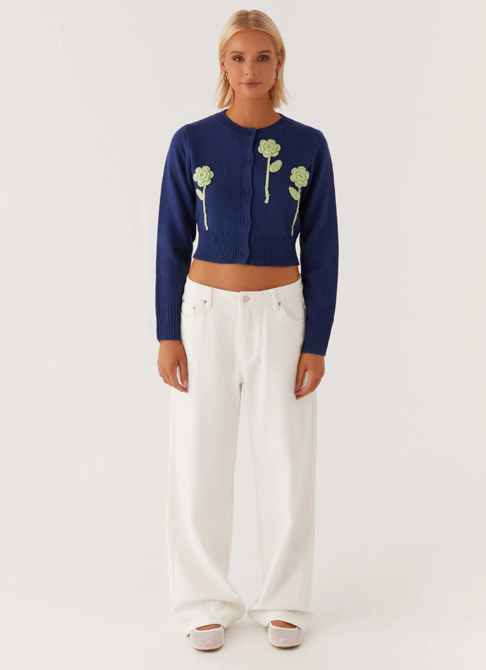 Everest Knit Cardigan - Navy Non Bulky Profile Drop Tail Hem