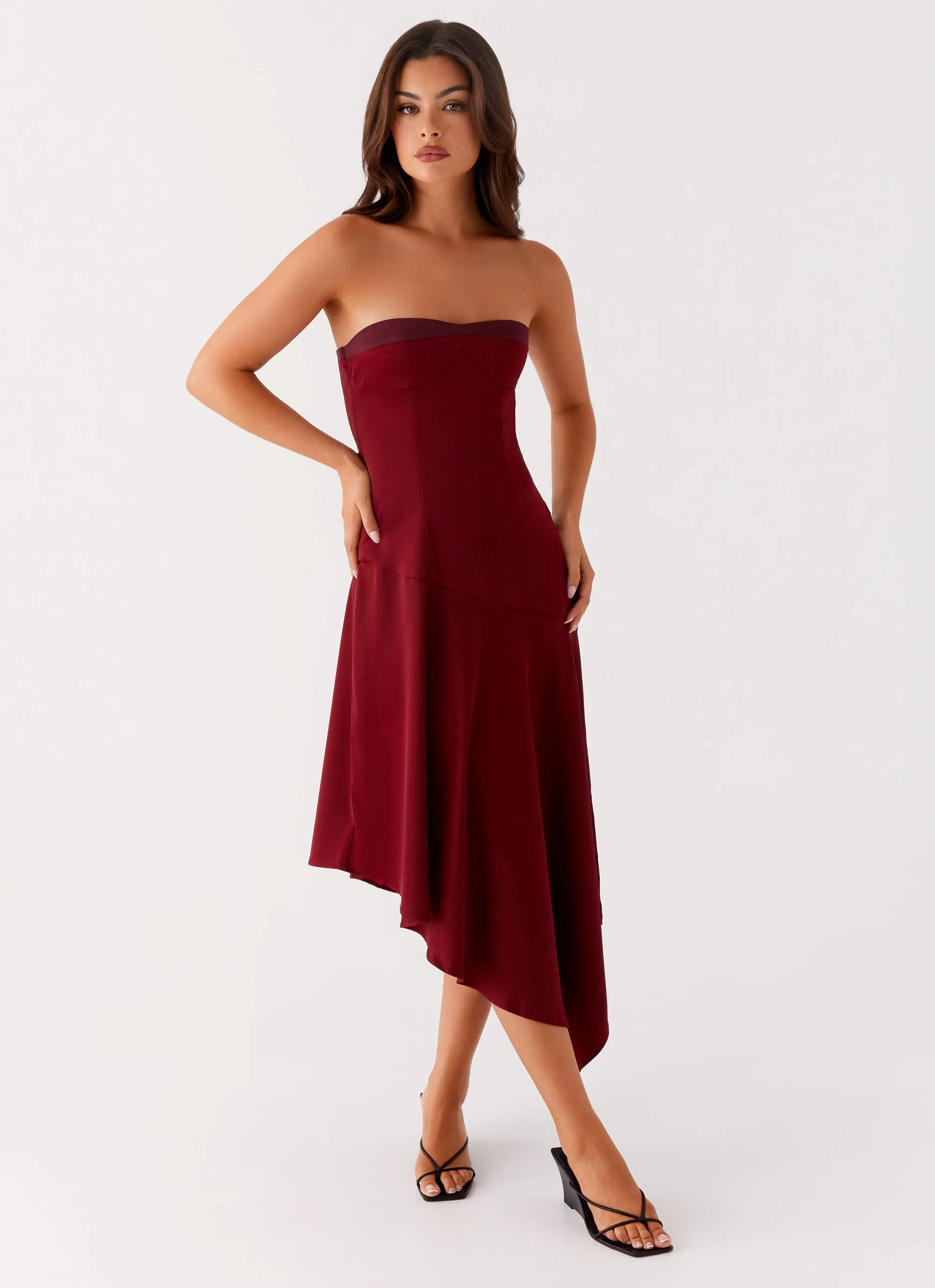 Matisse Midi Dress - Red Soft Detail