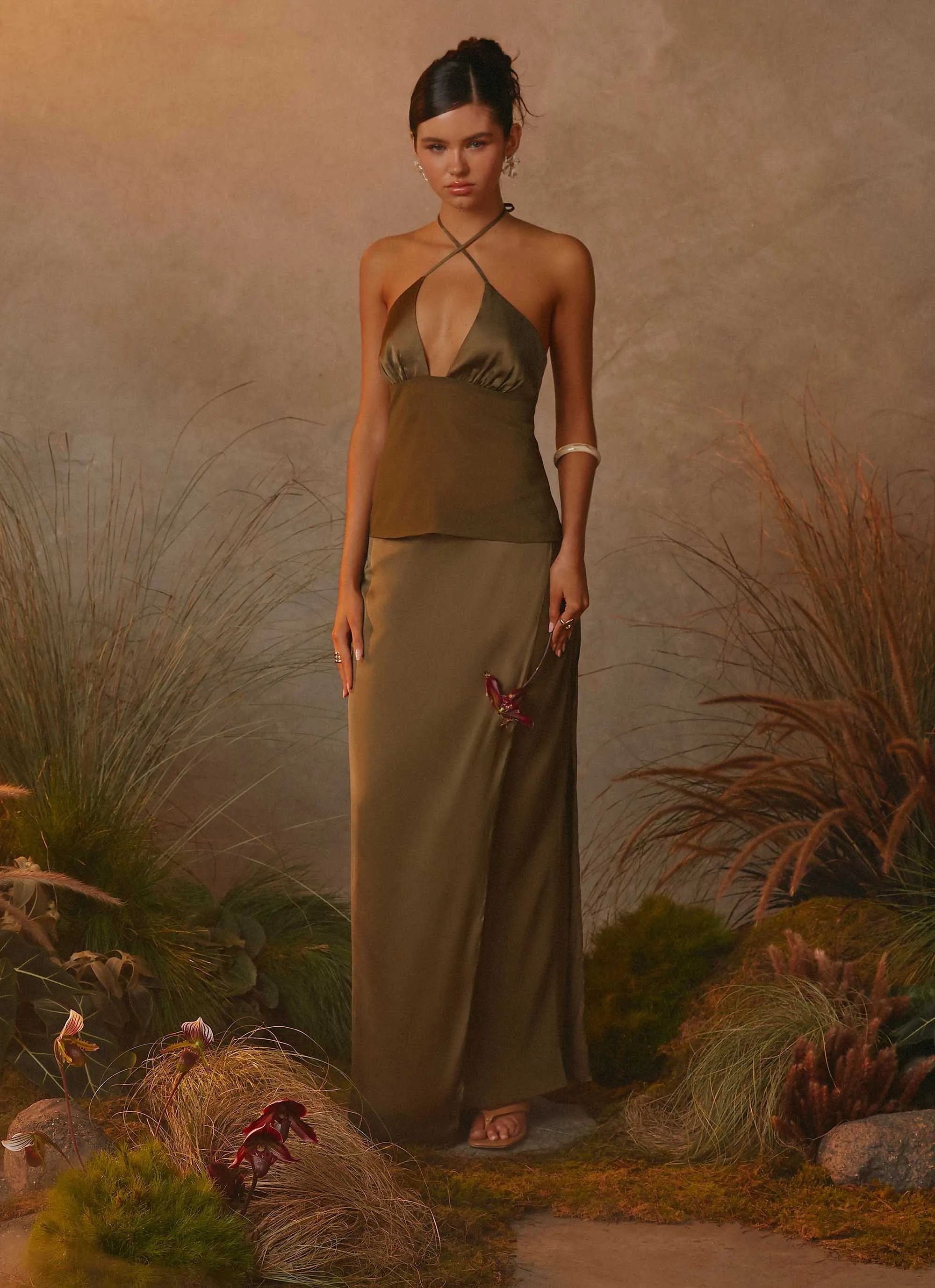 Lightweight texture Holiday Travel Mavie Maxi Skirt - Khaki