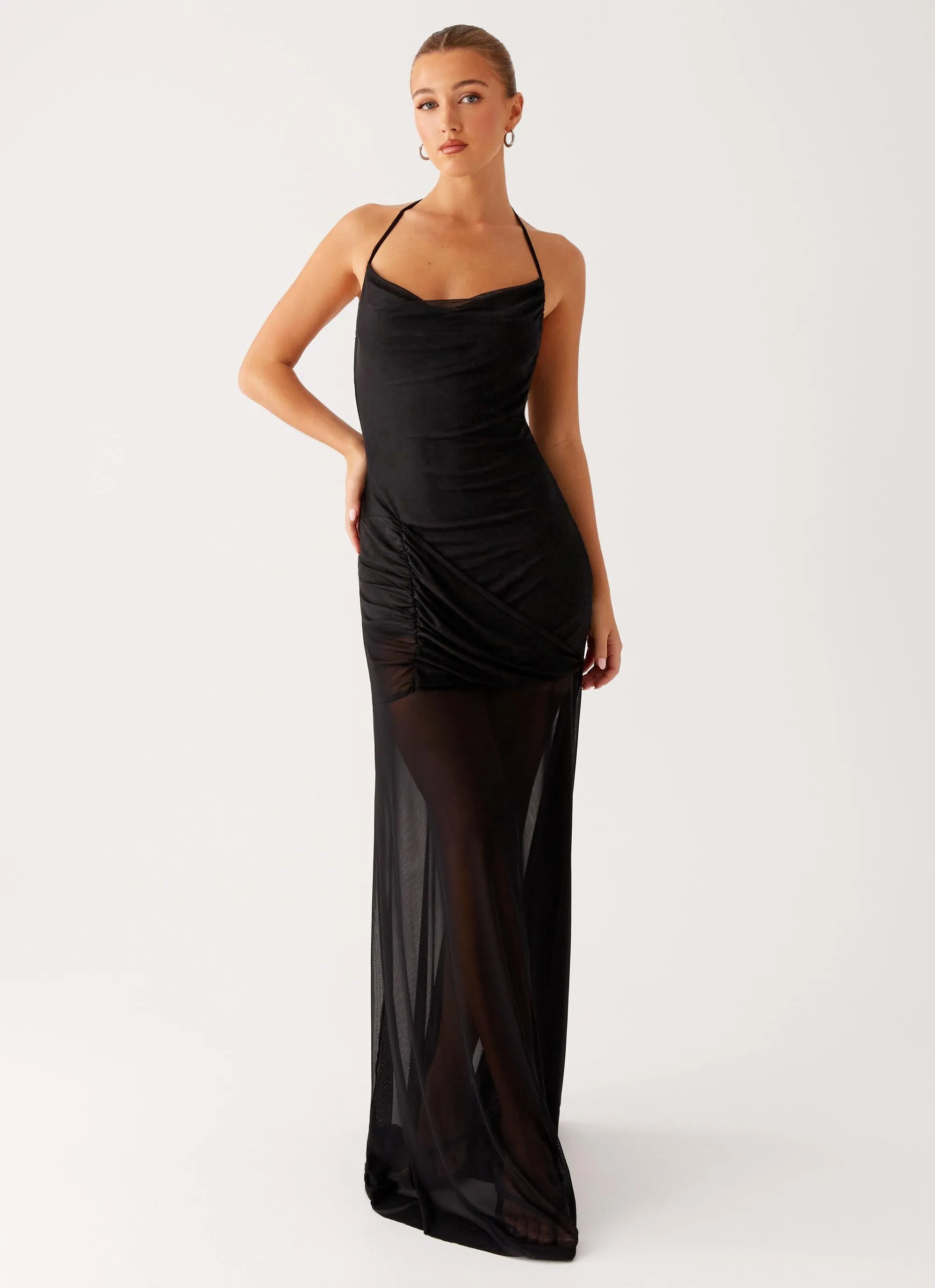 Soft Pleats Mermaid-Hem Mckinley Maxi Dress - Black