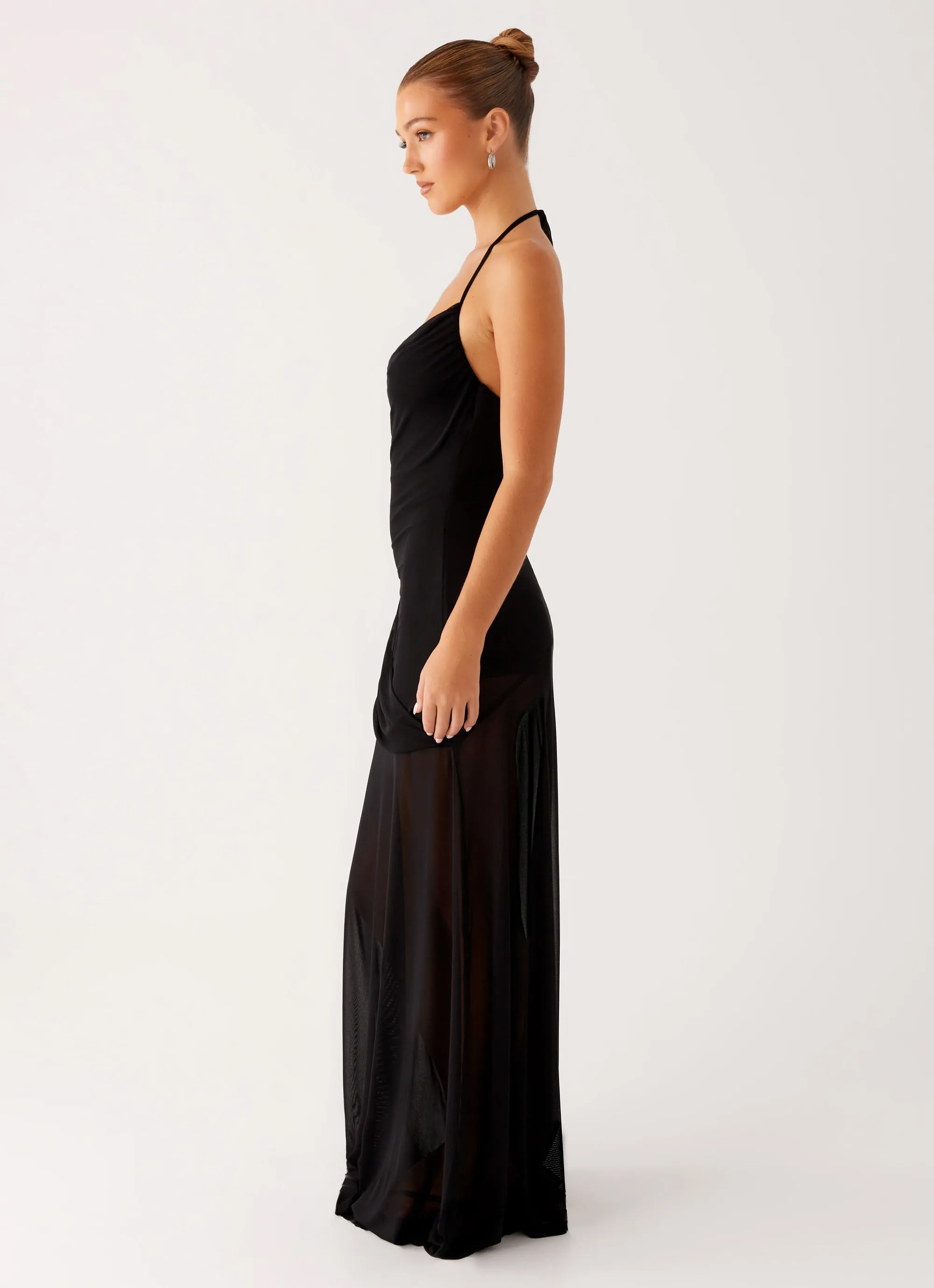 Mckinley Maxi Dress - Black Lightweight warm-weather dress
