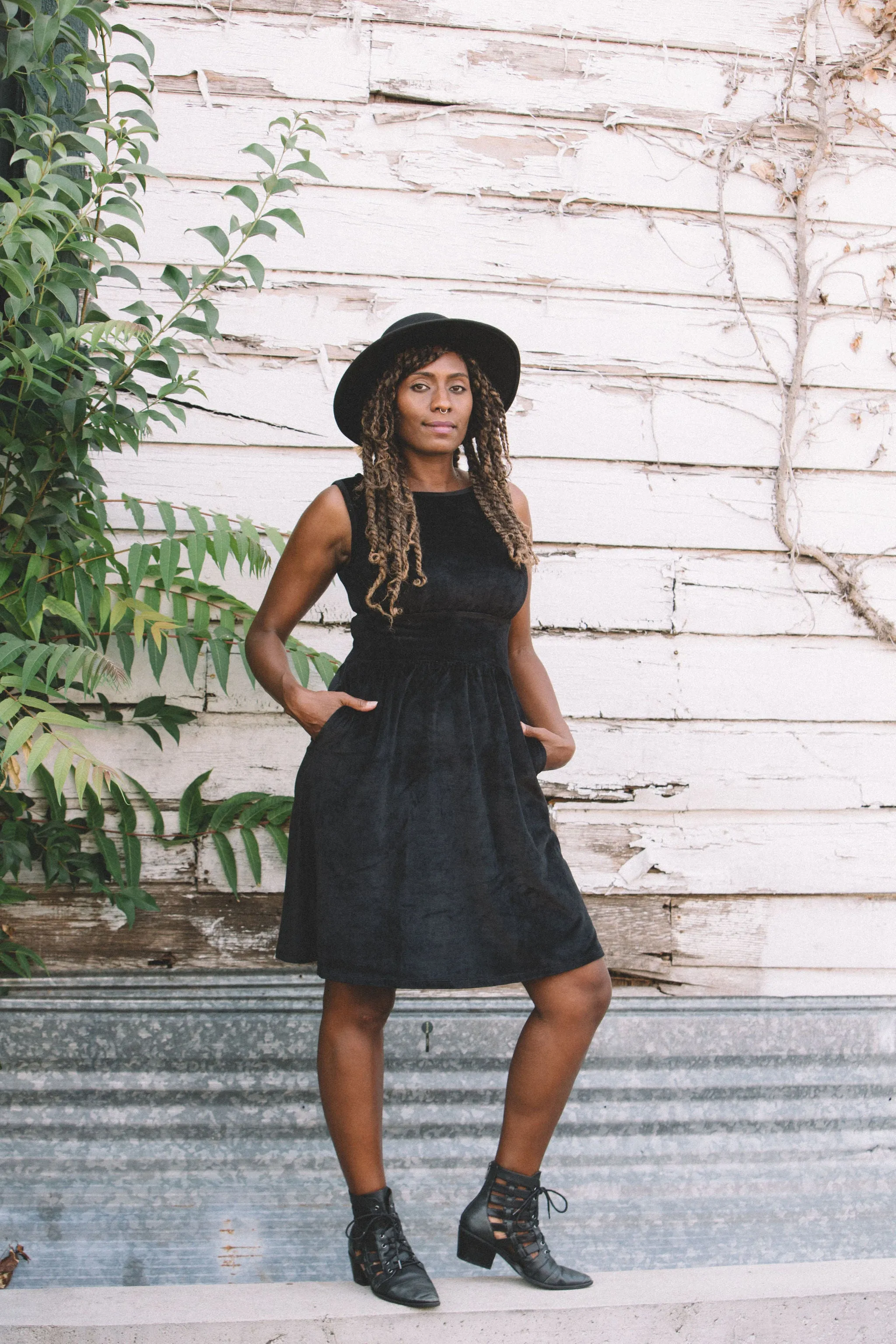 Easy Flow Mere Dress in Black Ribbed Velvet