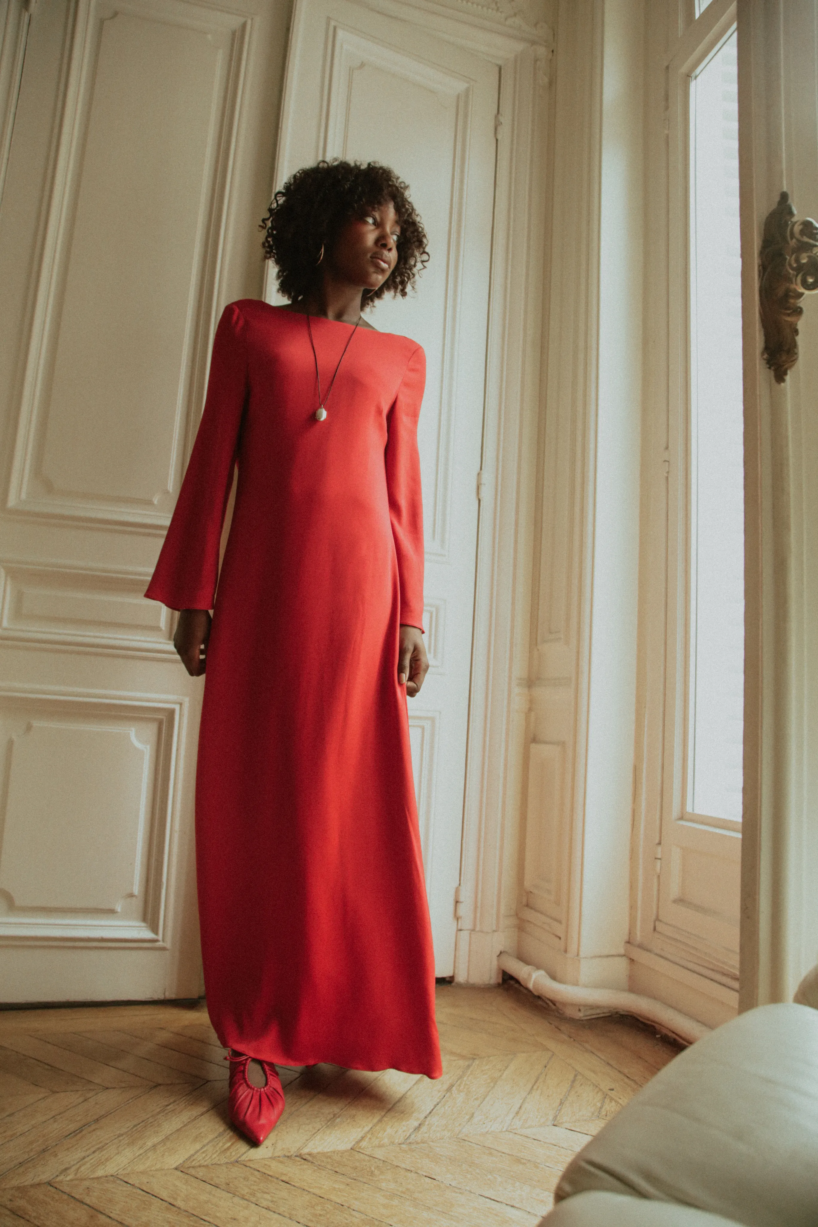 Crisp Texture Relaxed-fit gown Lisa Dress