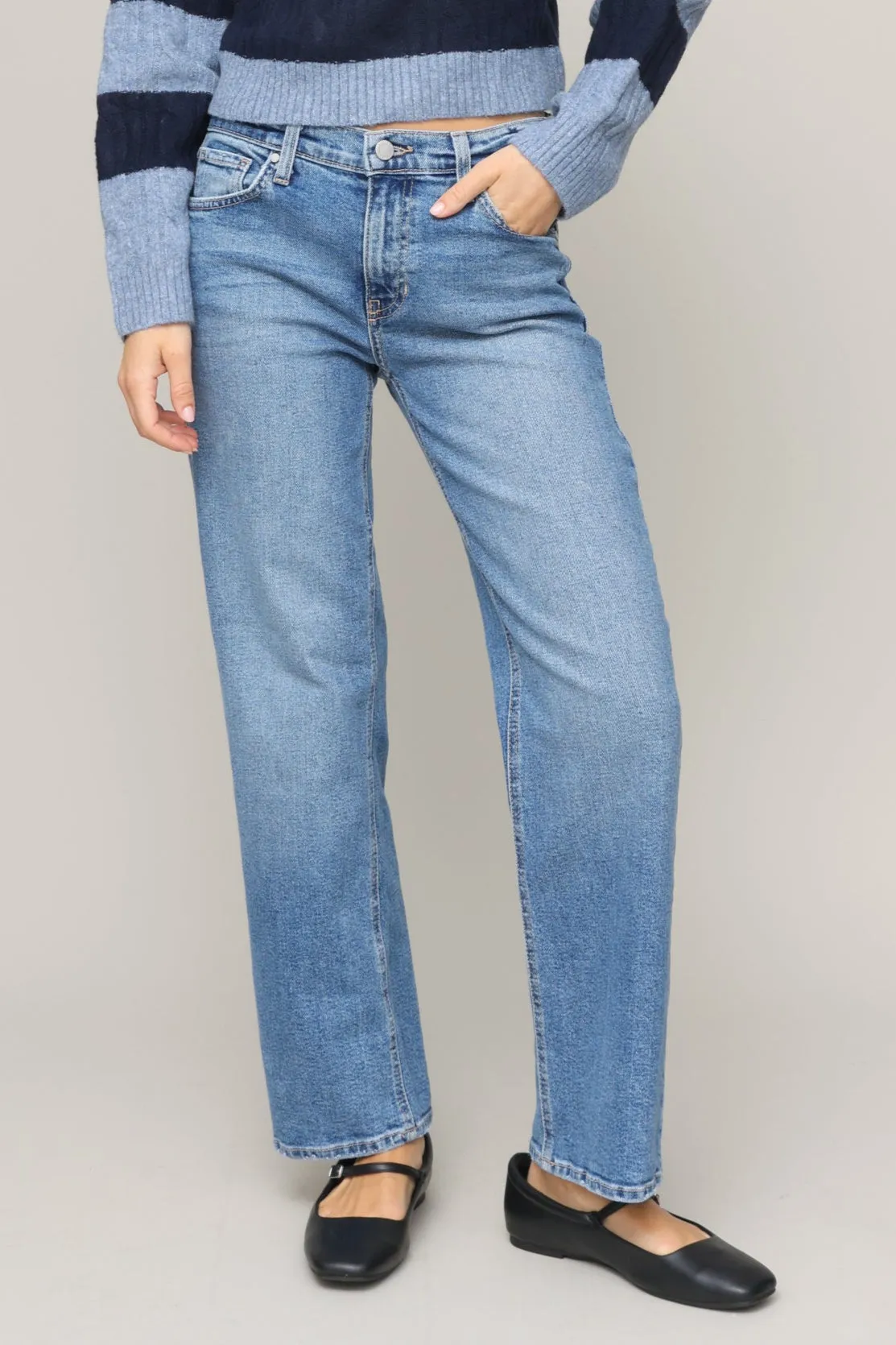 Mid Rise Stretch Bow Boyfriend Lightweight Design