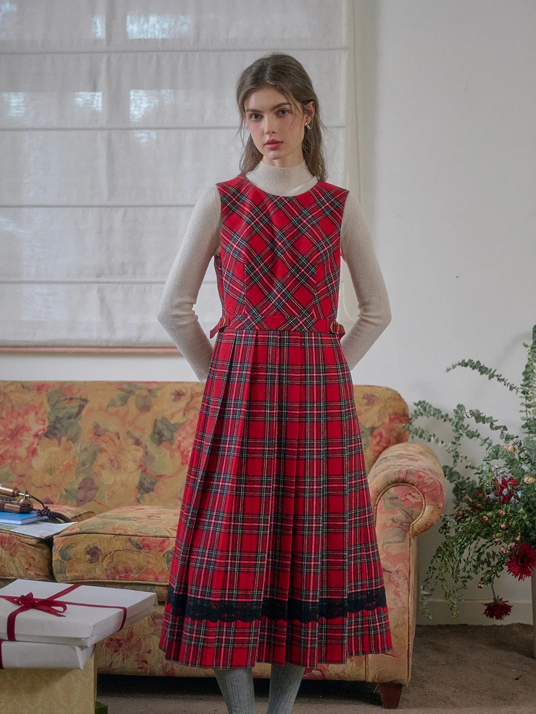 Mila Contrastng Trim Plaid Sleeveless Dress Daily Mood