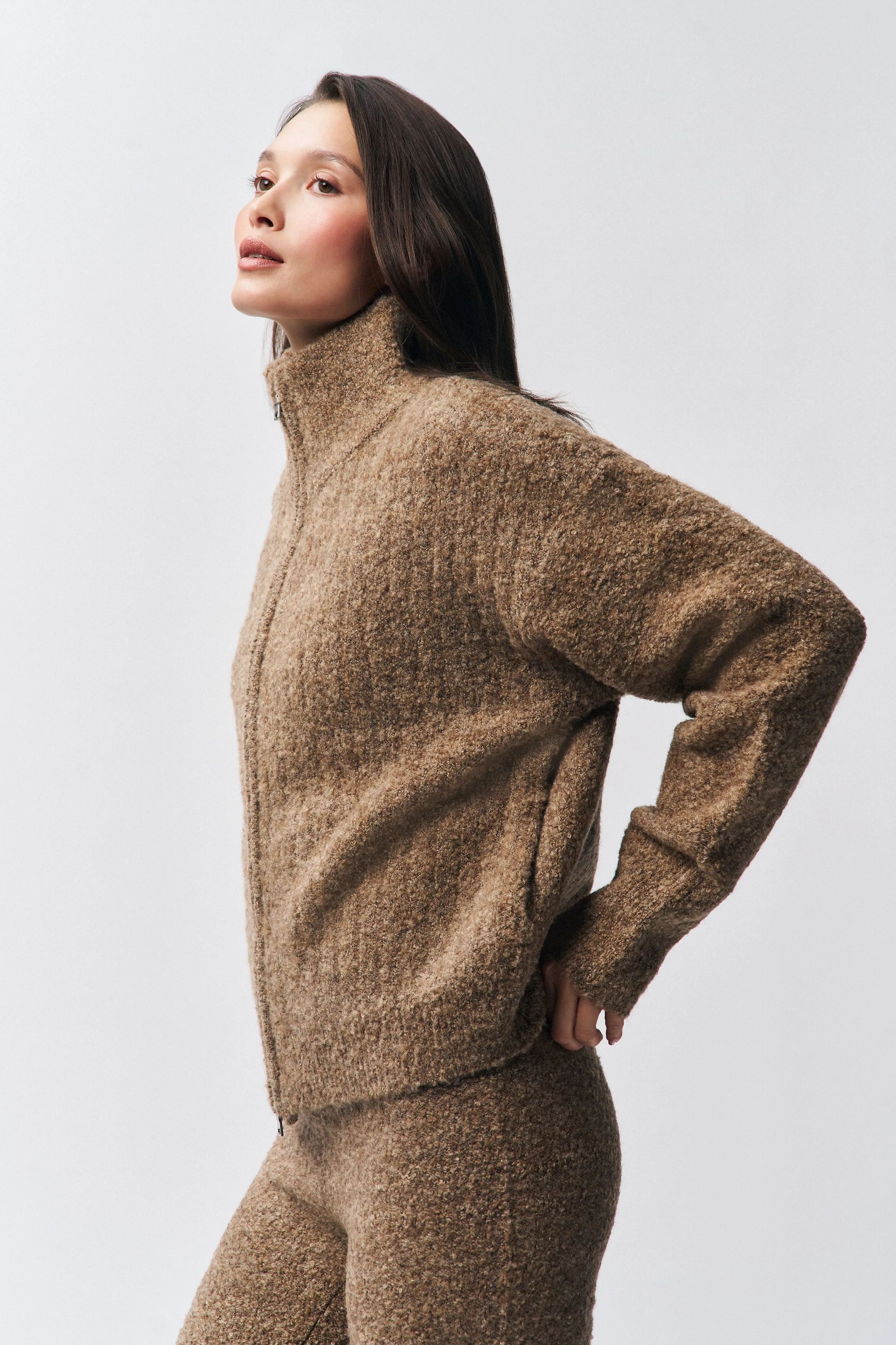 Durable Elasticity Rolled Cuffs Mila Zip Up