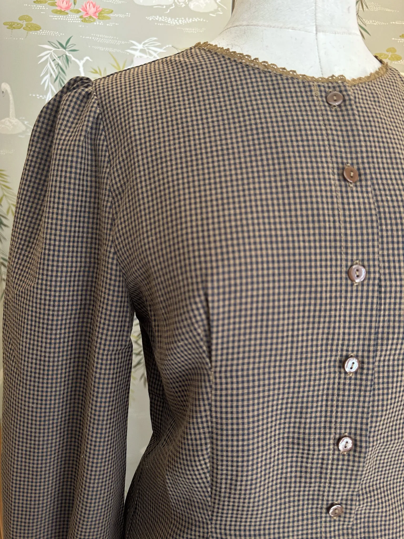 ContouredPanels Moisture Wicking Fabric Asha Gingham Blouse