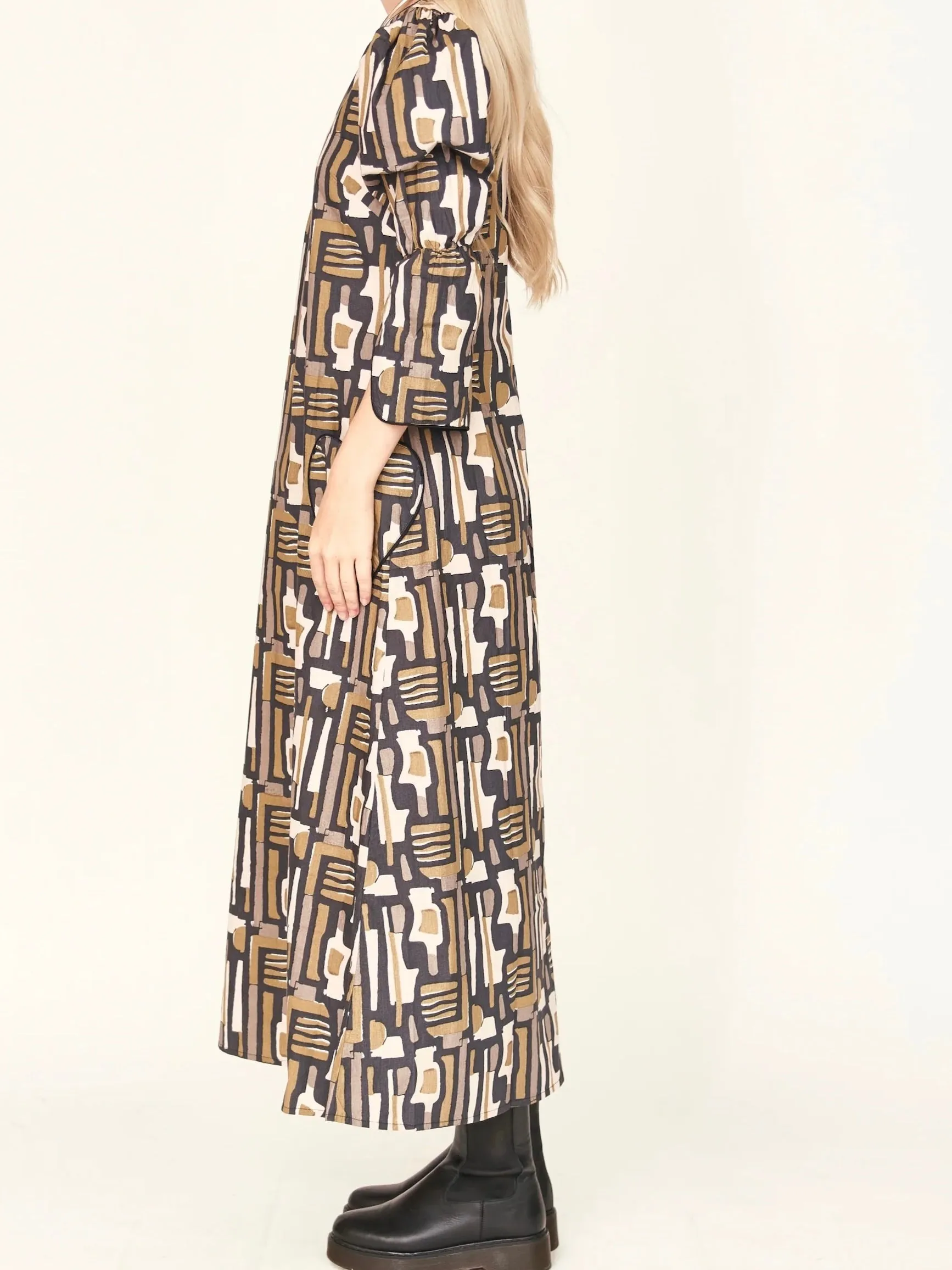 Mirth Cassis Dress in Olive Labyrinth Influencer-Style Trendy Fit