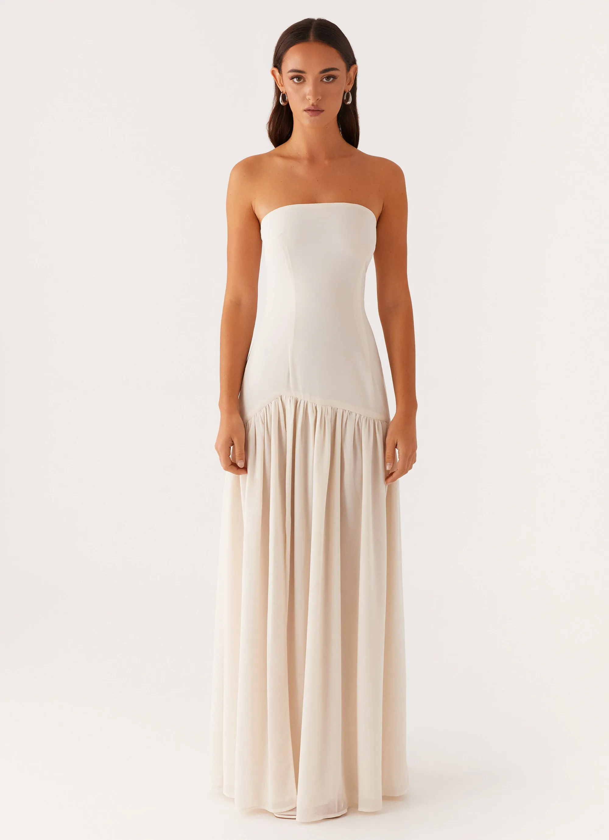 Eden Strapless Maxi Dress - Ivory Velvet-Sleeve Active Outfit