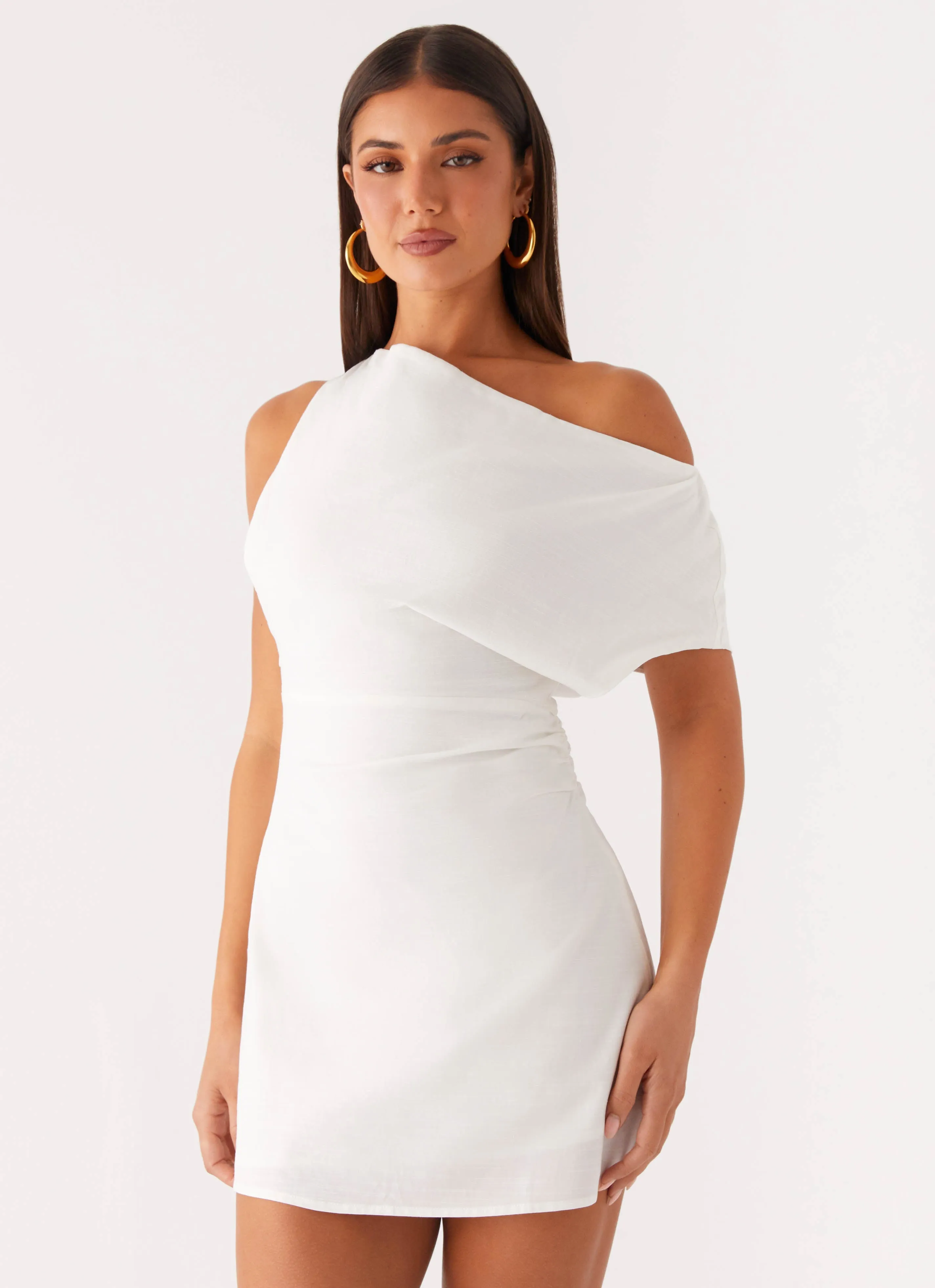 Minimalist feel Moonlight Oasis Asymmetrical Mini Dress - Off White