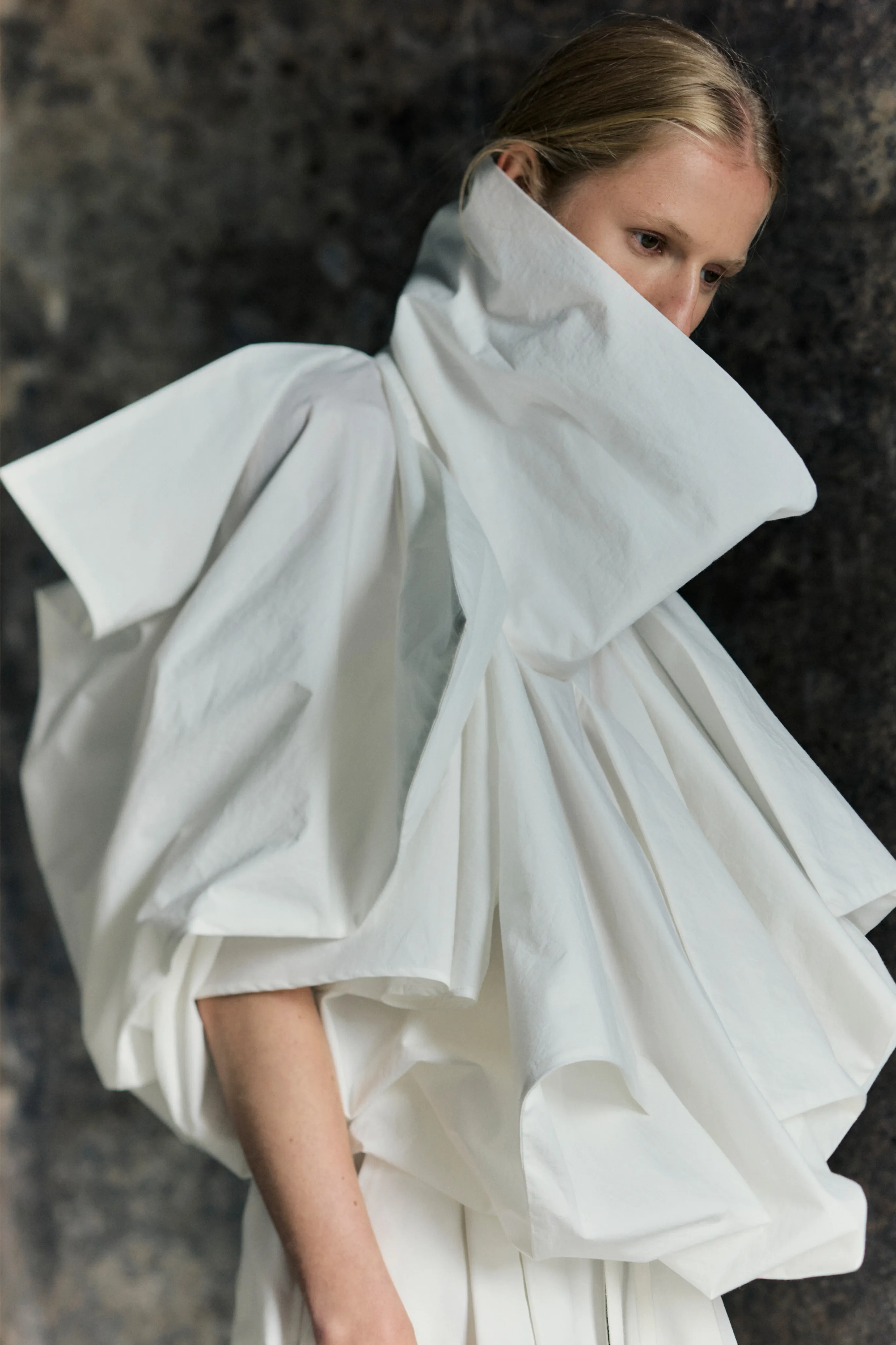 TemperatureRegulatingLining Carousel Top