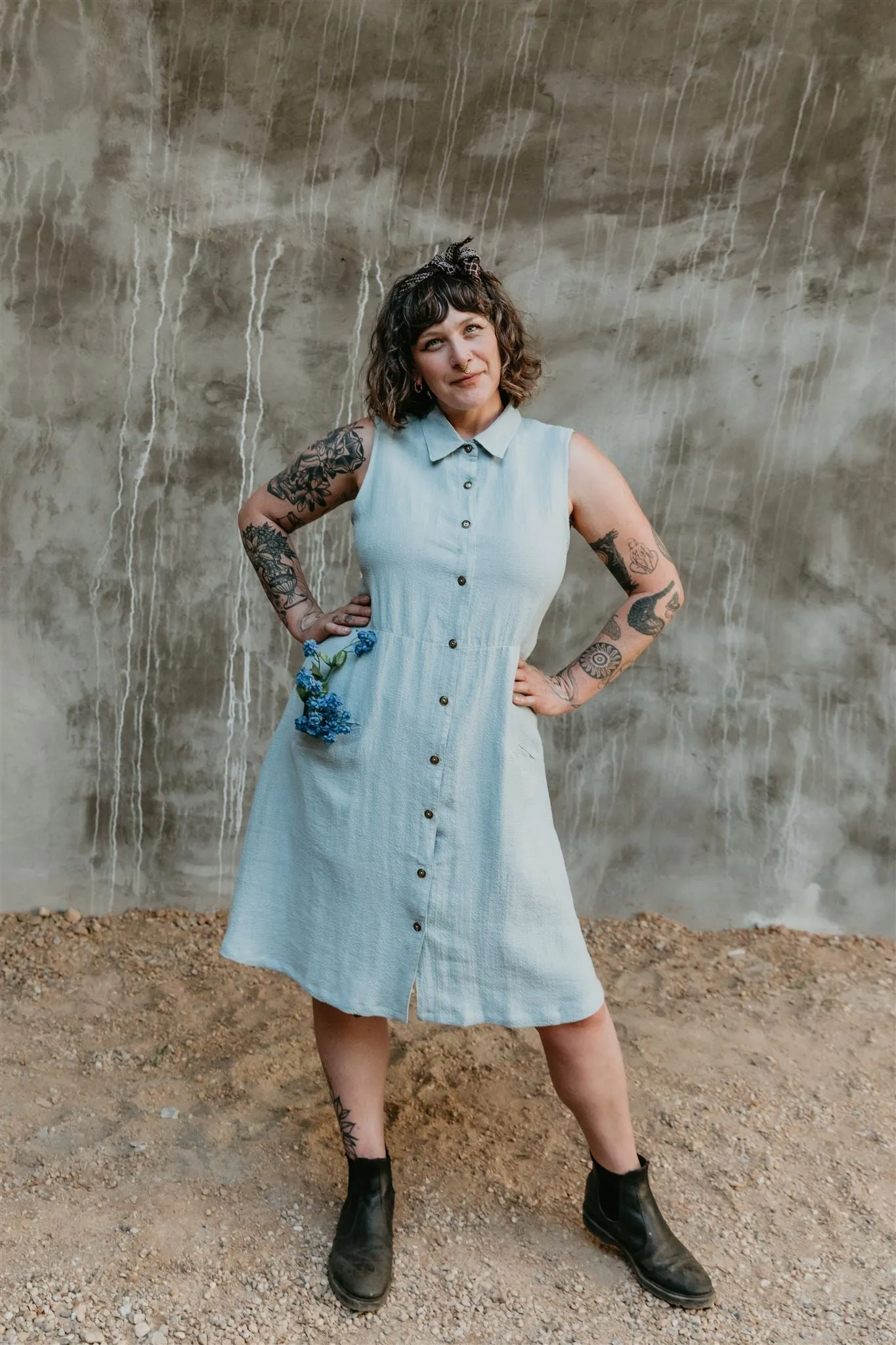 Office Shape Button Accent Mona Dress in BB Blue Texture Cotton