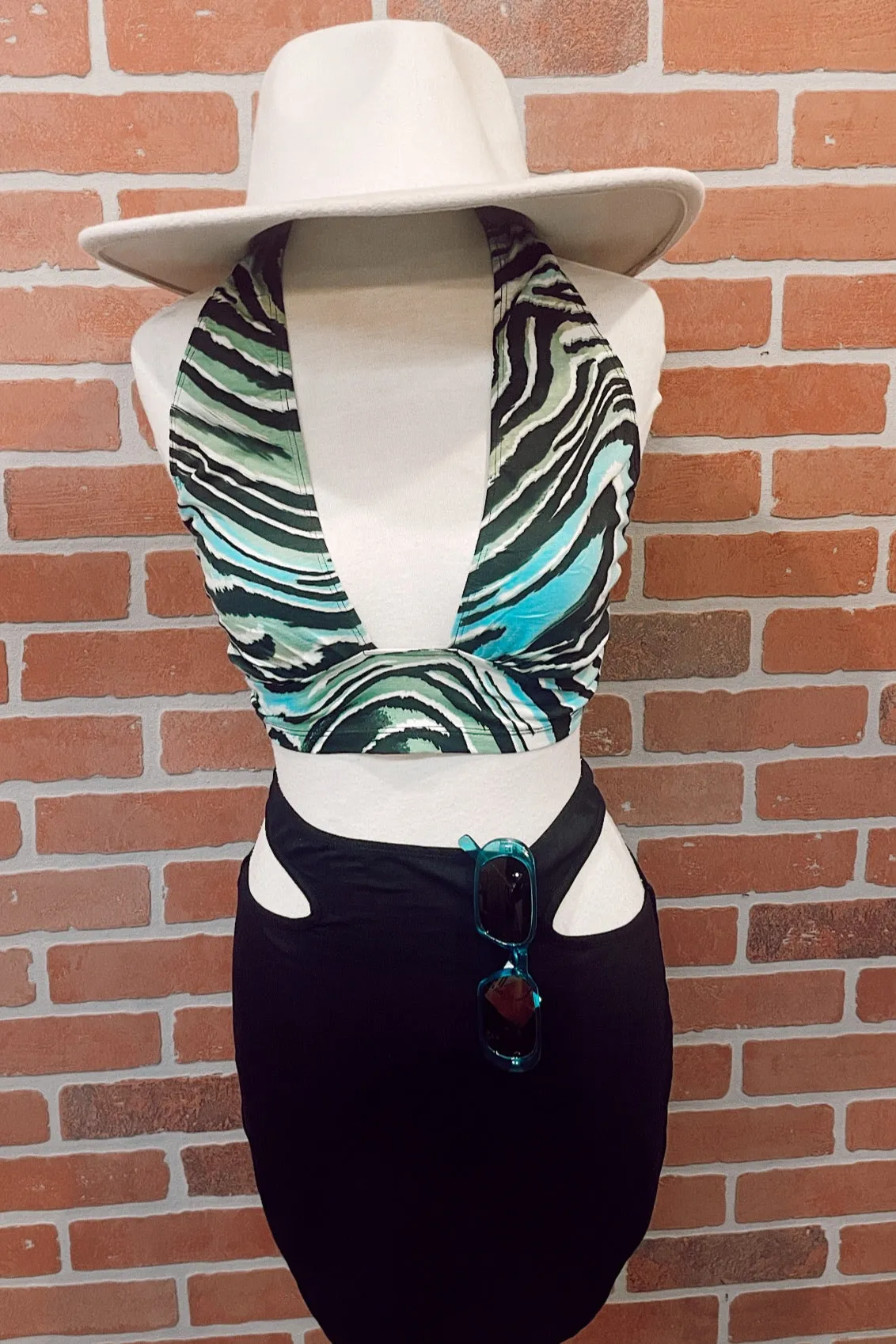 Motel Rocks Silta Top - Warped Zebra Unstructured Silhouette