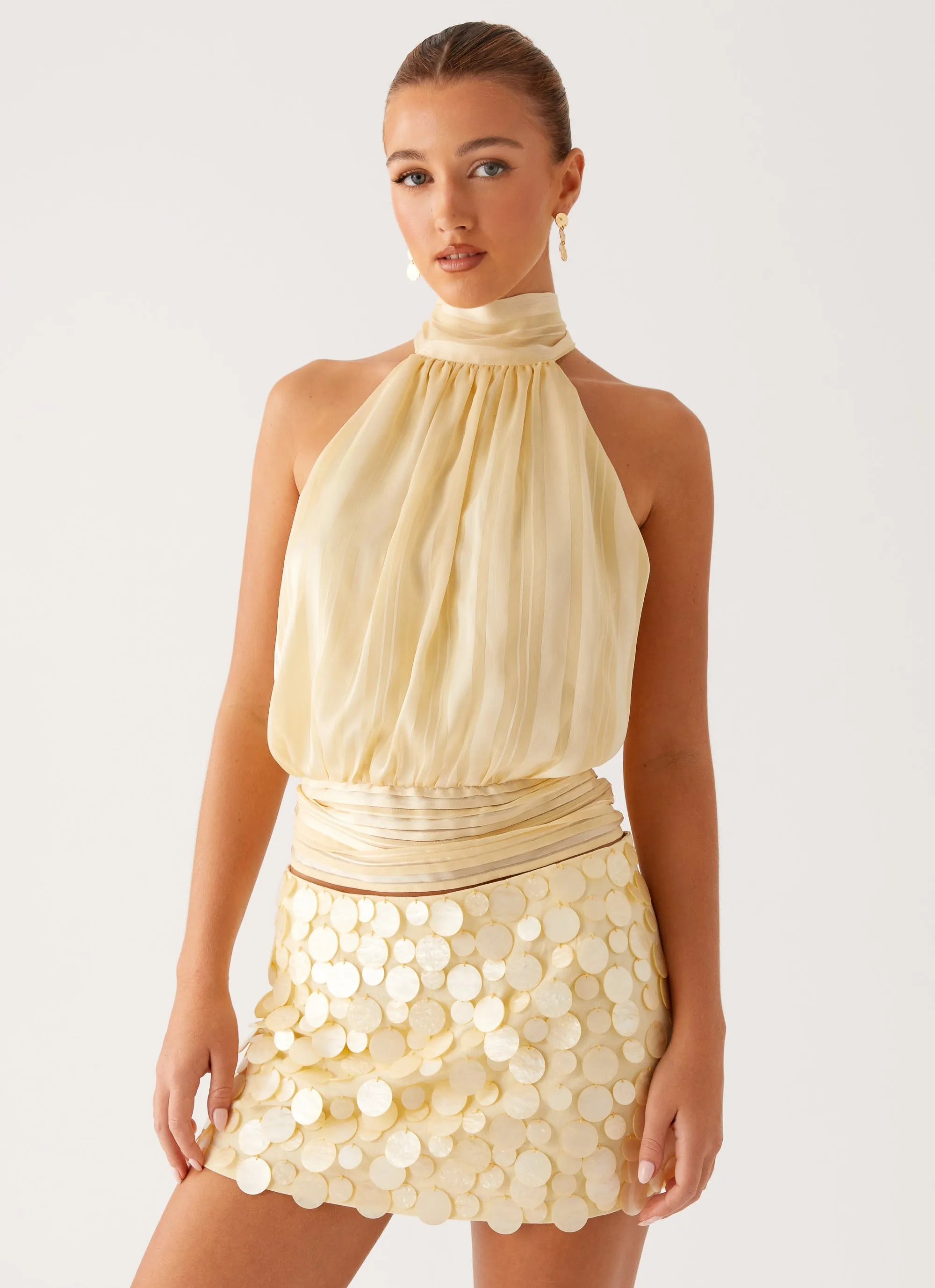 Movie Star Mini Skirt - Yellow Weekend Outfit