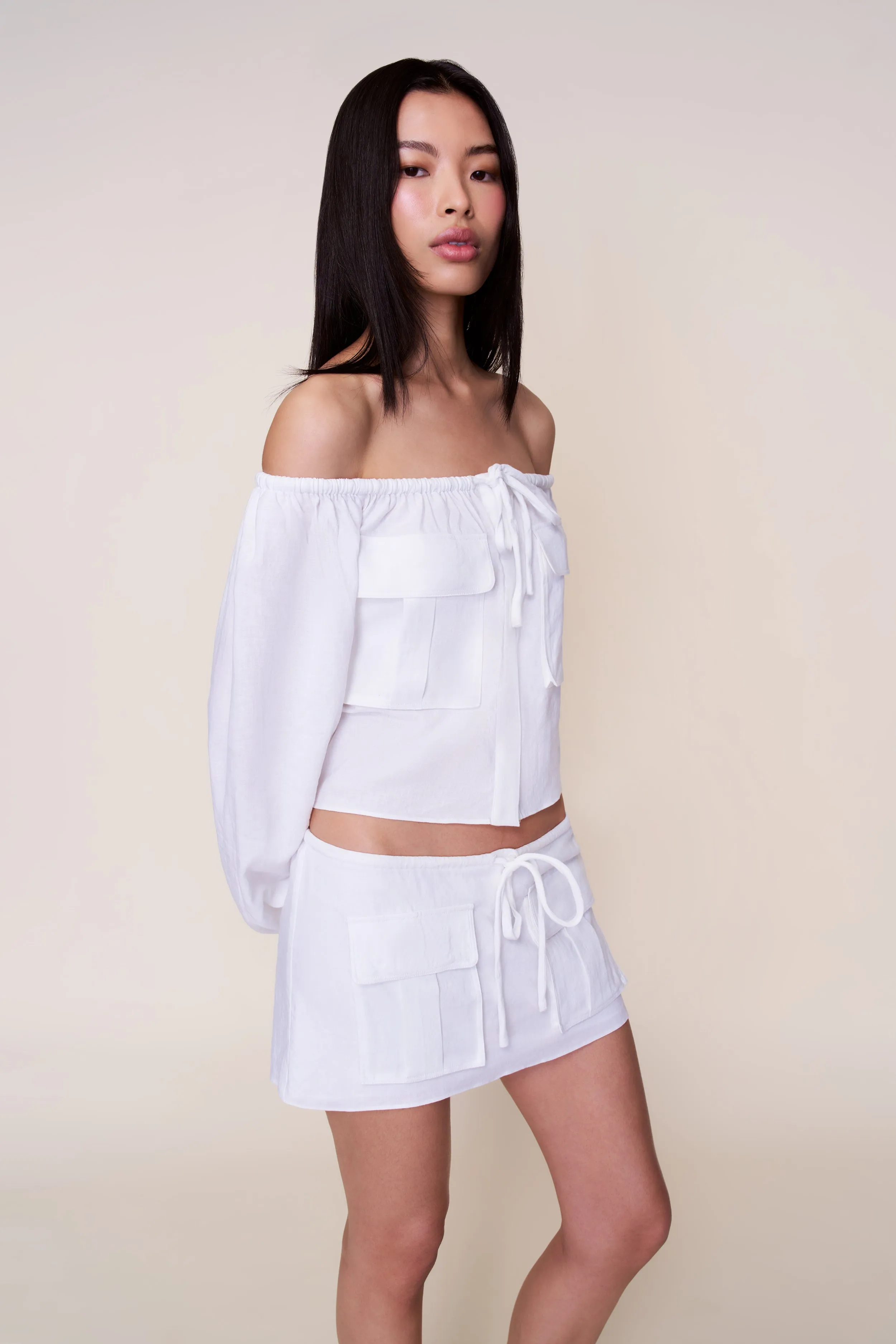 Akiko Skirt Fashion Week Ready slim fit