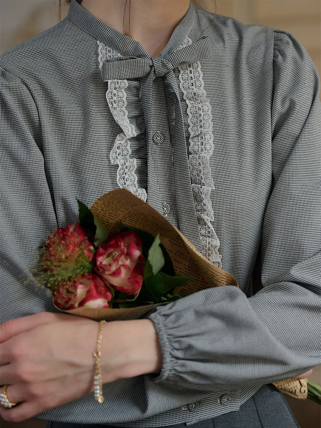 ??Final Sale??Reagan Bow Lace Contrasting Houndstooth Blouse Double Stitched Seams