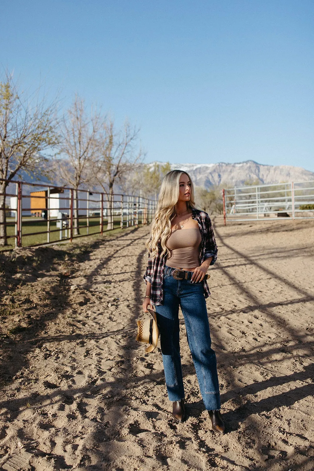 Loose Sweater Free People We The Free Risk Taker Mid-Rise Jeans