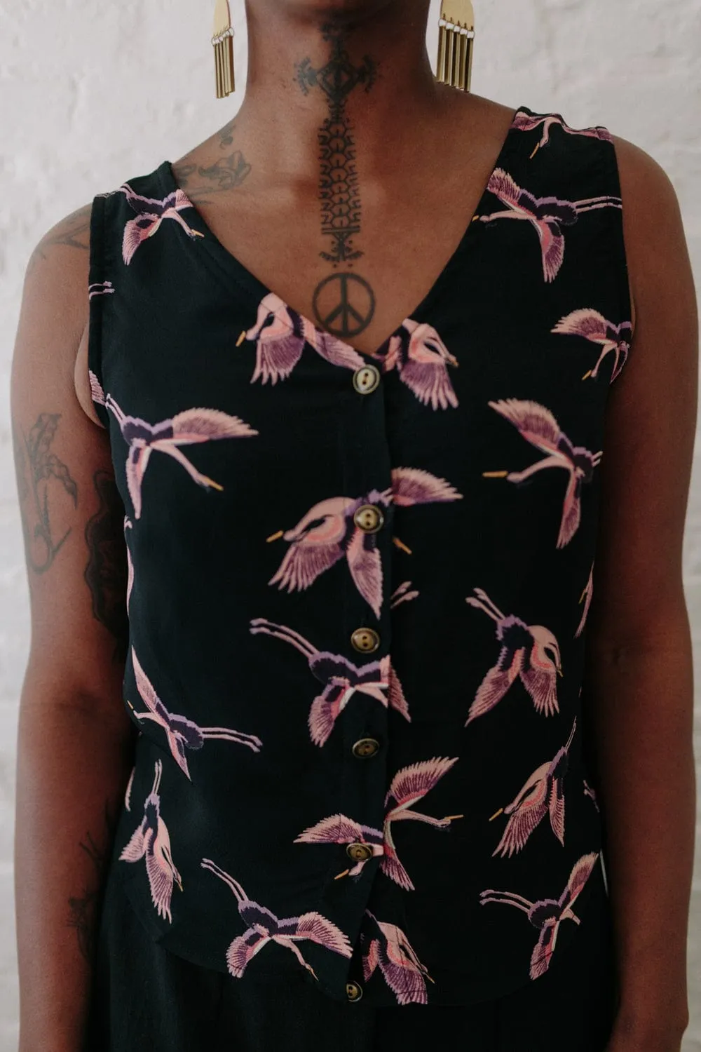 AbrasionResistant Aviva Top in Crane Crepe