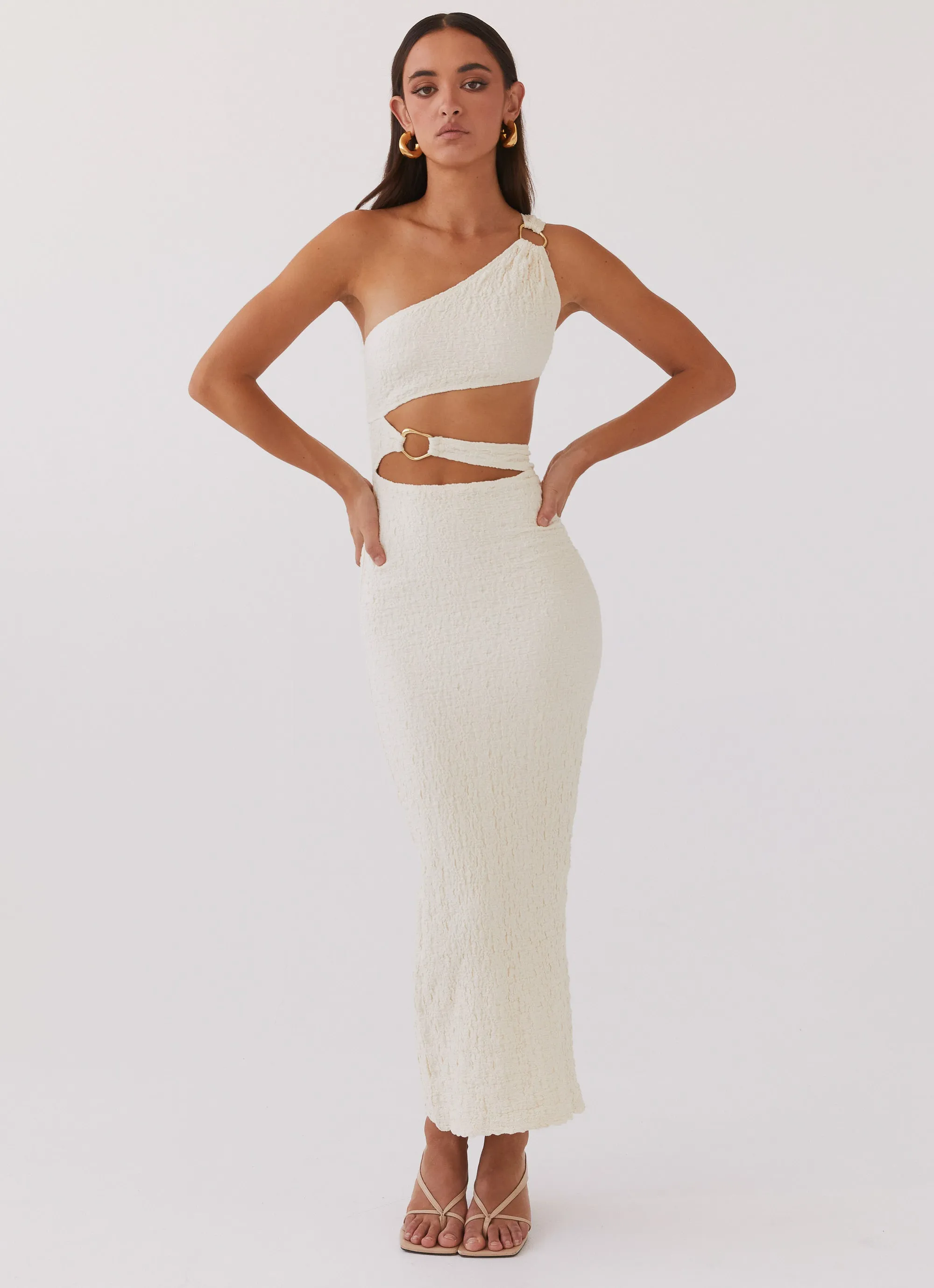 North Haven Maxi Dress - Ivory Wave Vibrant Form Chic Layers