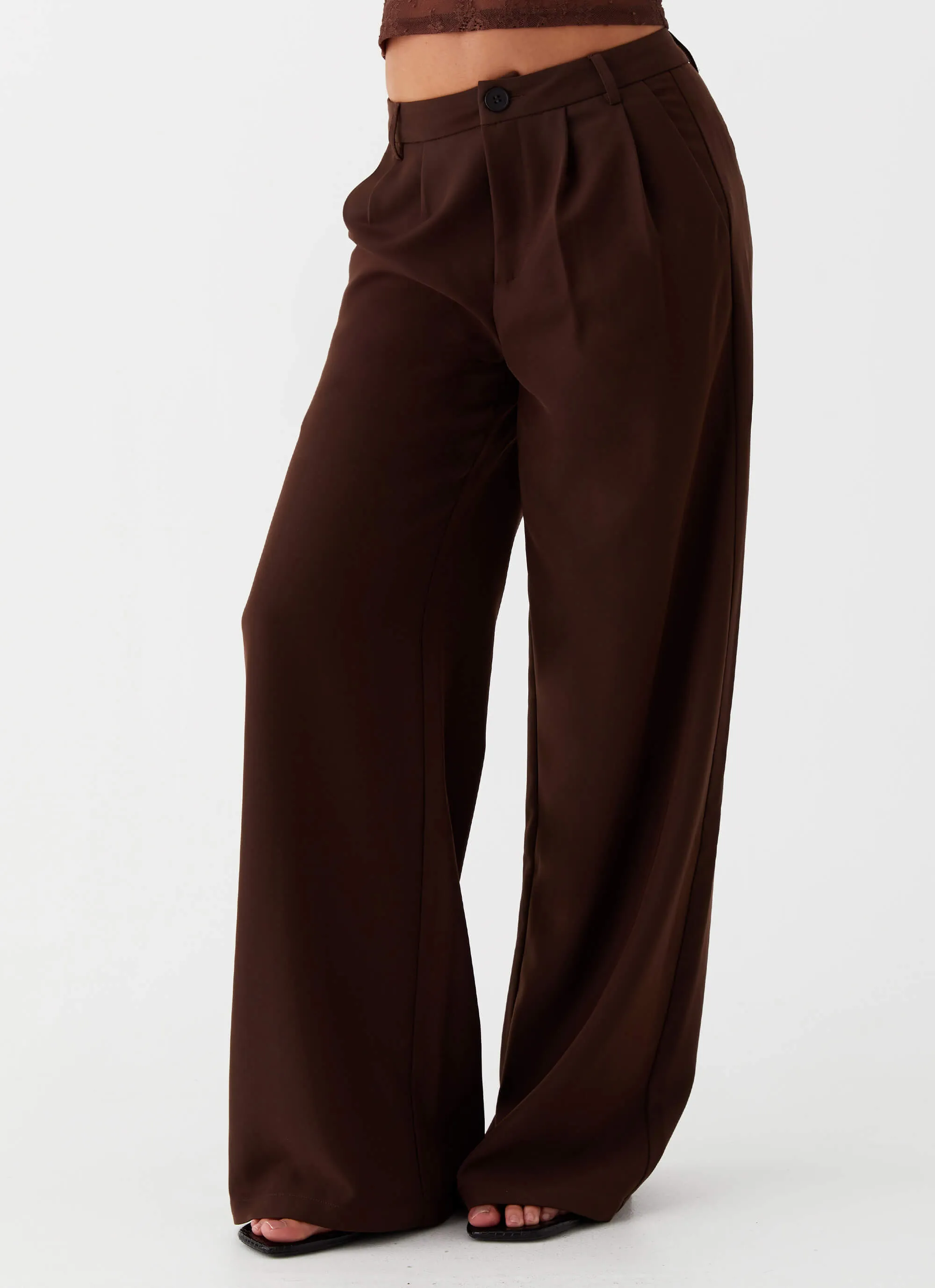 Ravenscroft Suit Pants - Dark Chocolate Back pockets Core Basic