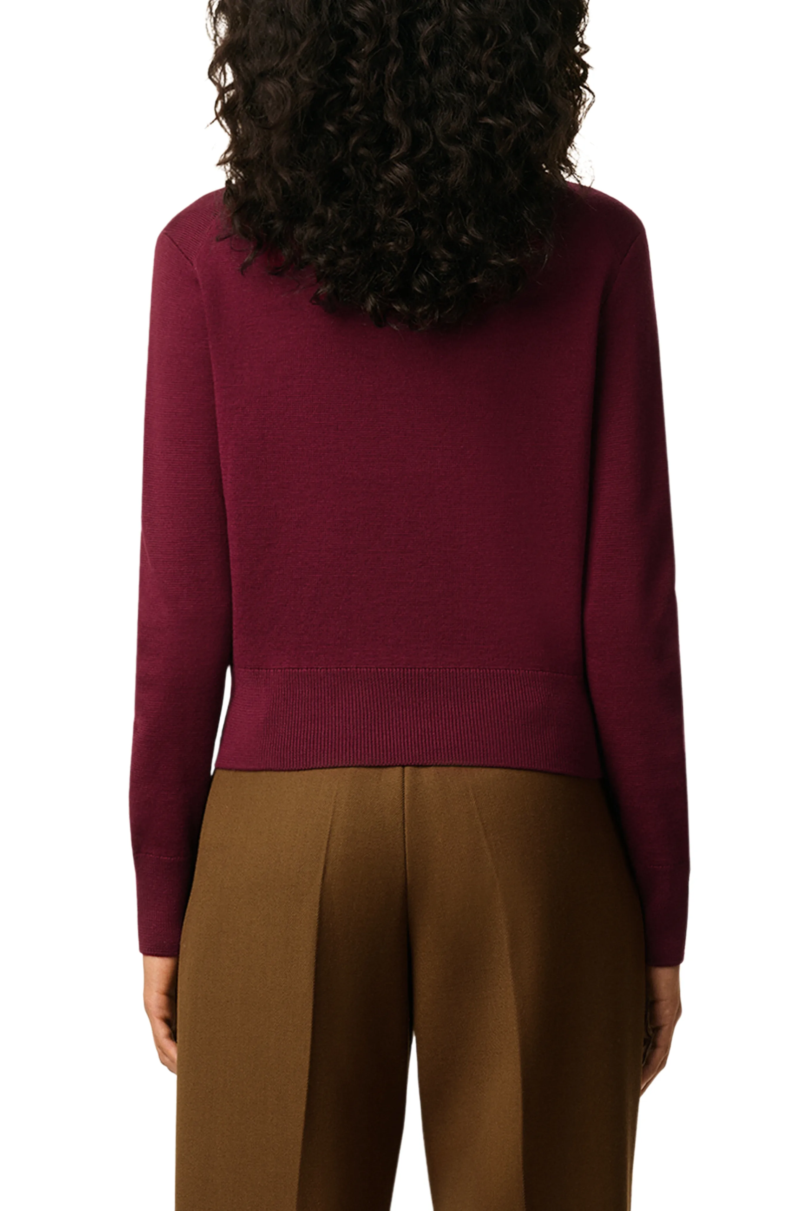 Daily Essential Light Weight Ami De Coeur Crewneck Sweater