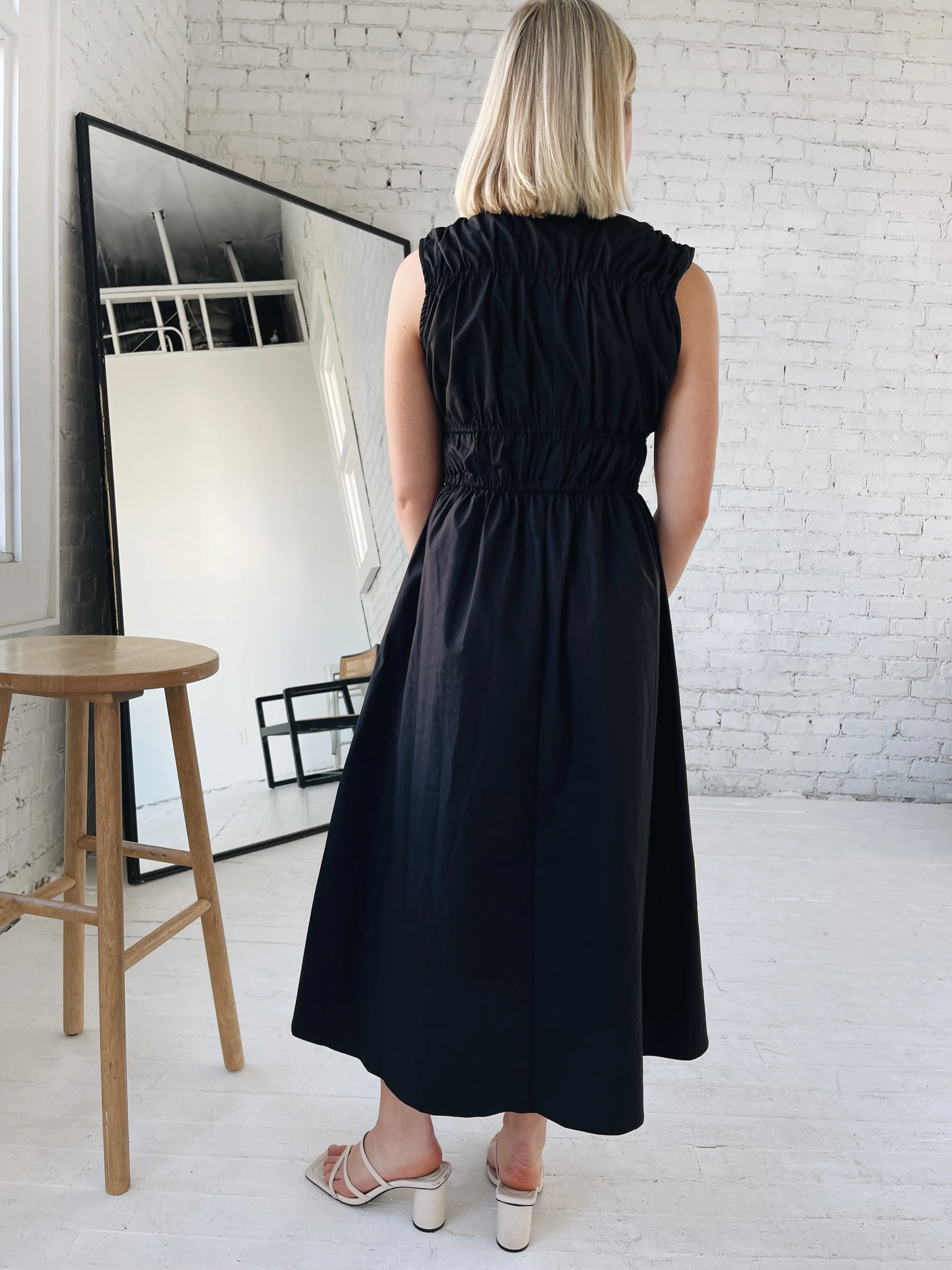 Bisette Smocked Dress City Flow