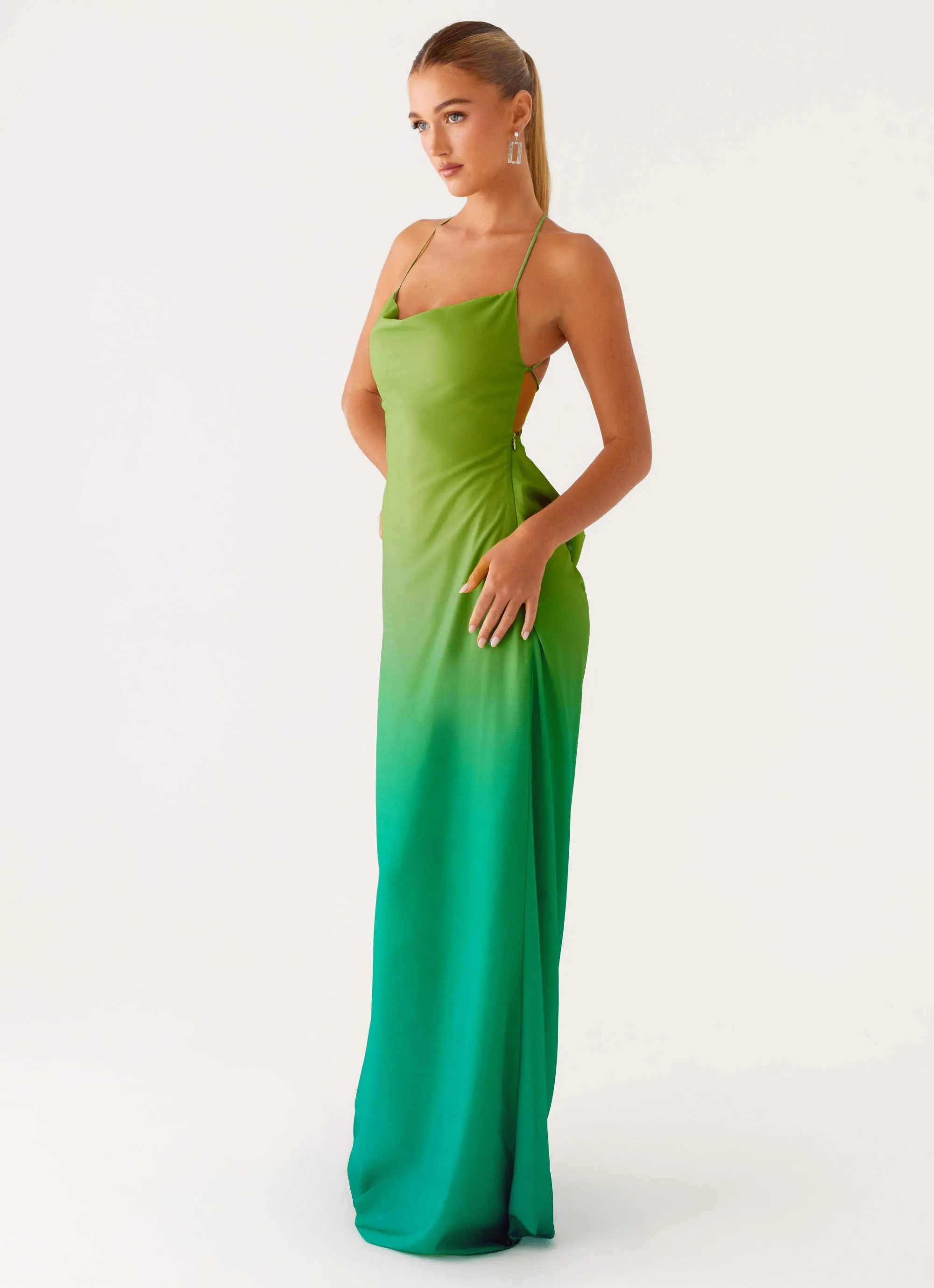 Refined Vibe Opposites Attract Maxi Dress - Green Ombre