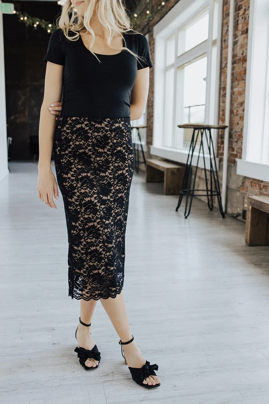 Non Irritating Edges Outfit Moodset Pageant Material Laci Midi Skirt