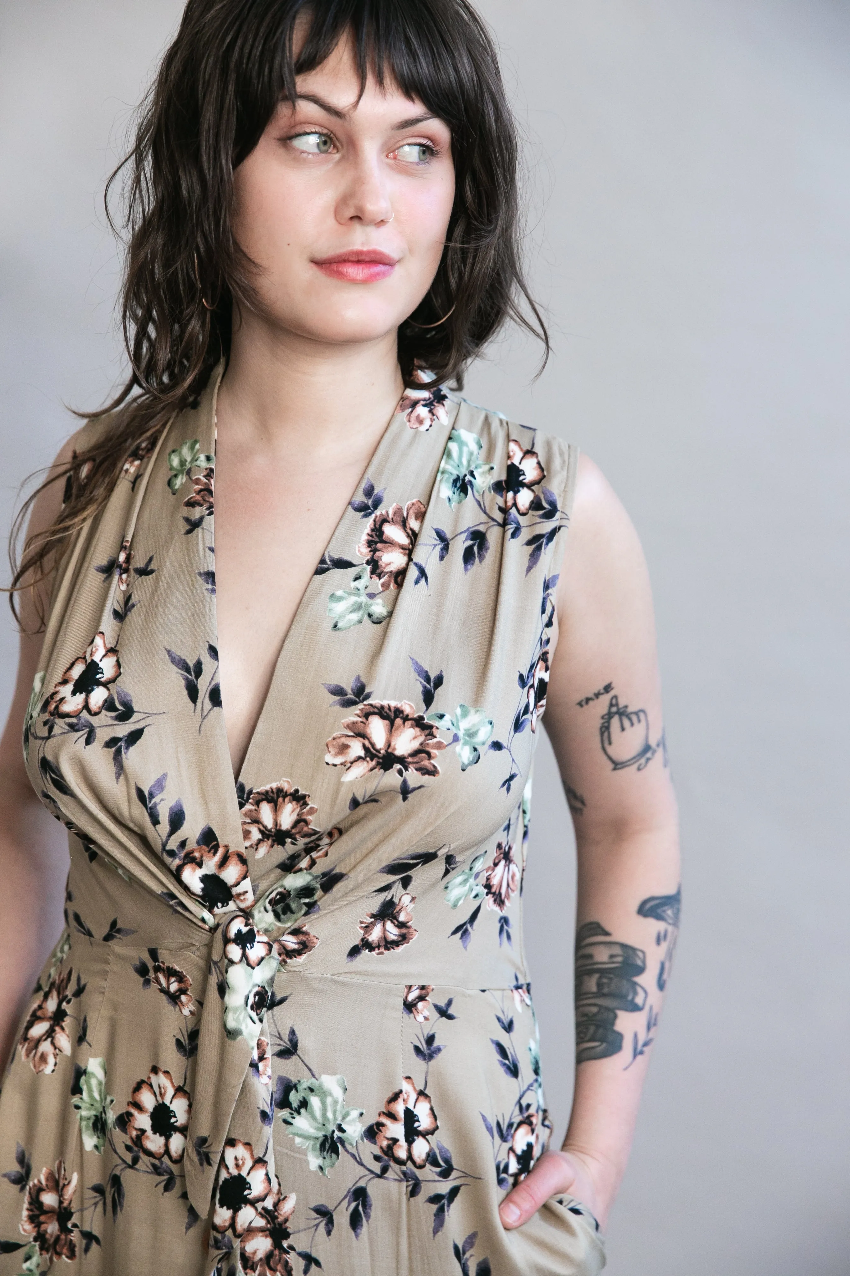 Mood Focused Airy Fit Paloma Dress in Taupe Floral