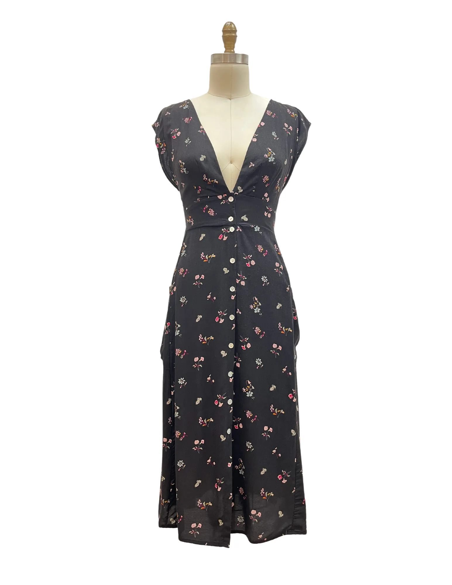 Long Lines Penelope Dress in Dark Floral