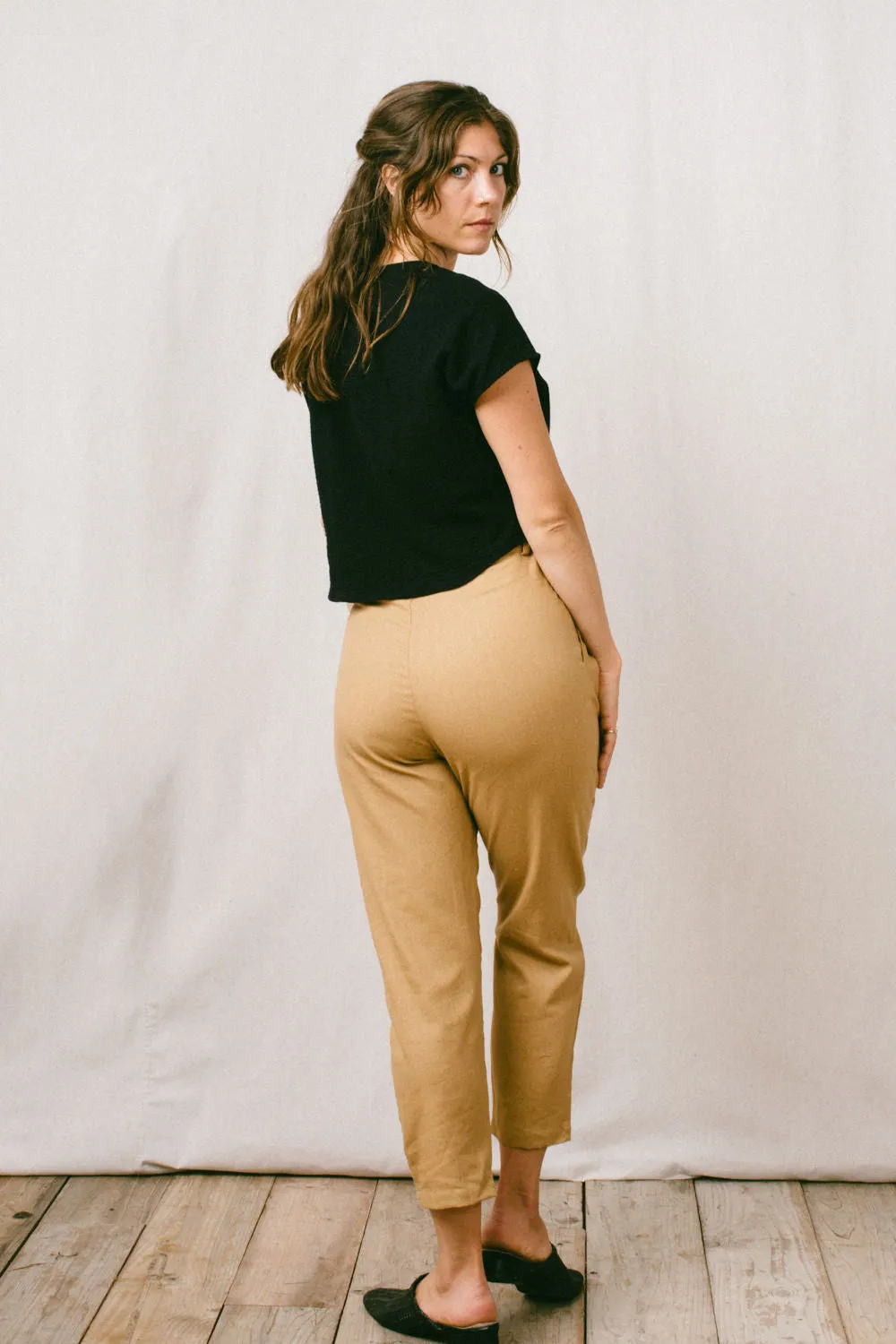 Perfect Pant 2.0 in Tawny Linen Light and Cozy
