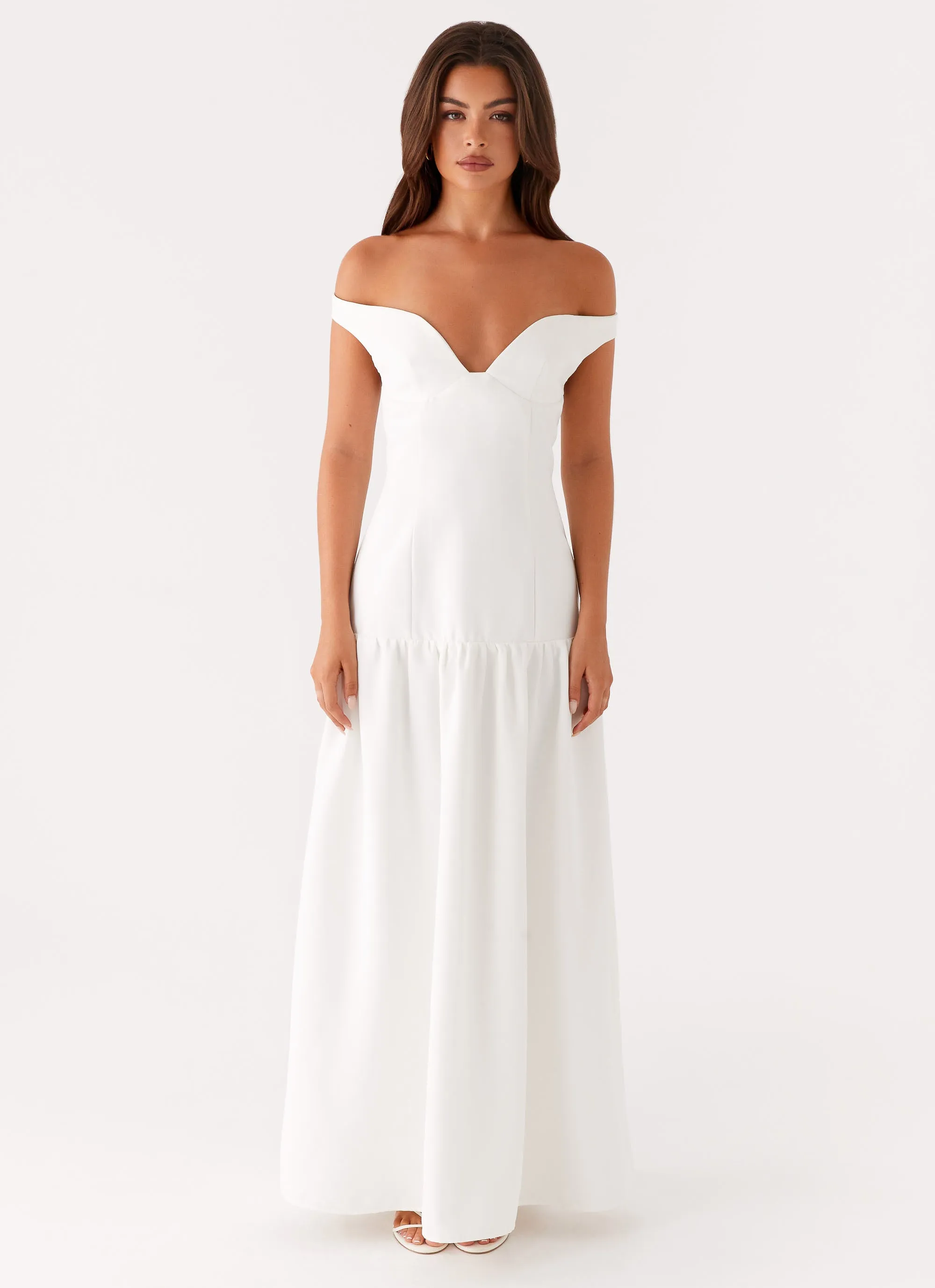 Timeless Soft Autumn Essential Basel Maxi Dress - White