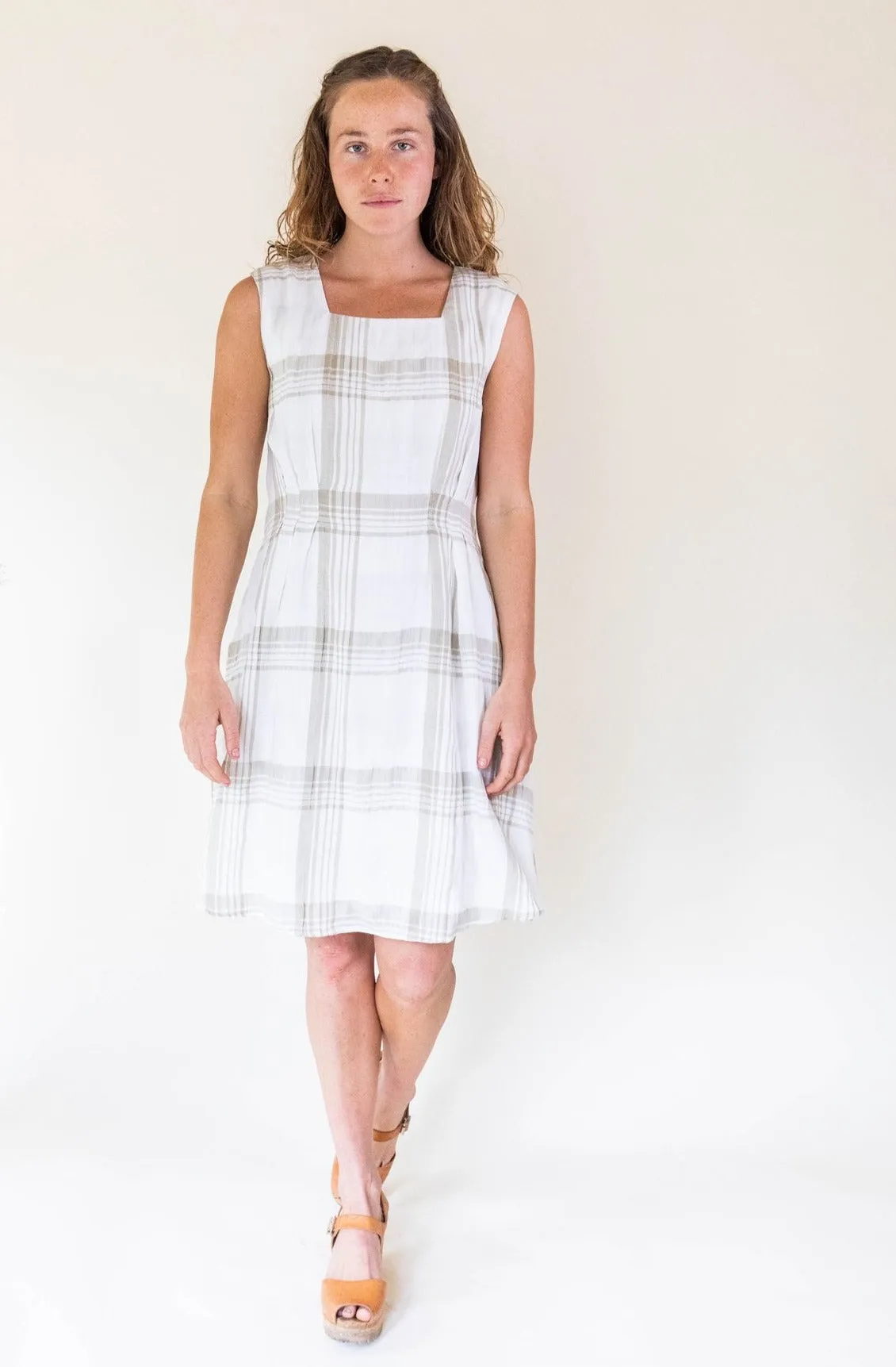 Pleiades Dress in Plaid Ivory Basic Cool Texture Soft