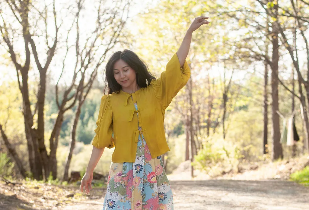 Fade Resistant Treatment Raw Edge Detail Poet Top in Mustard Crepe