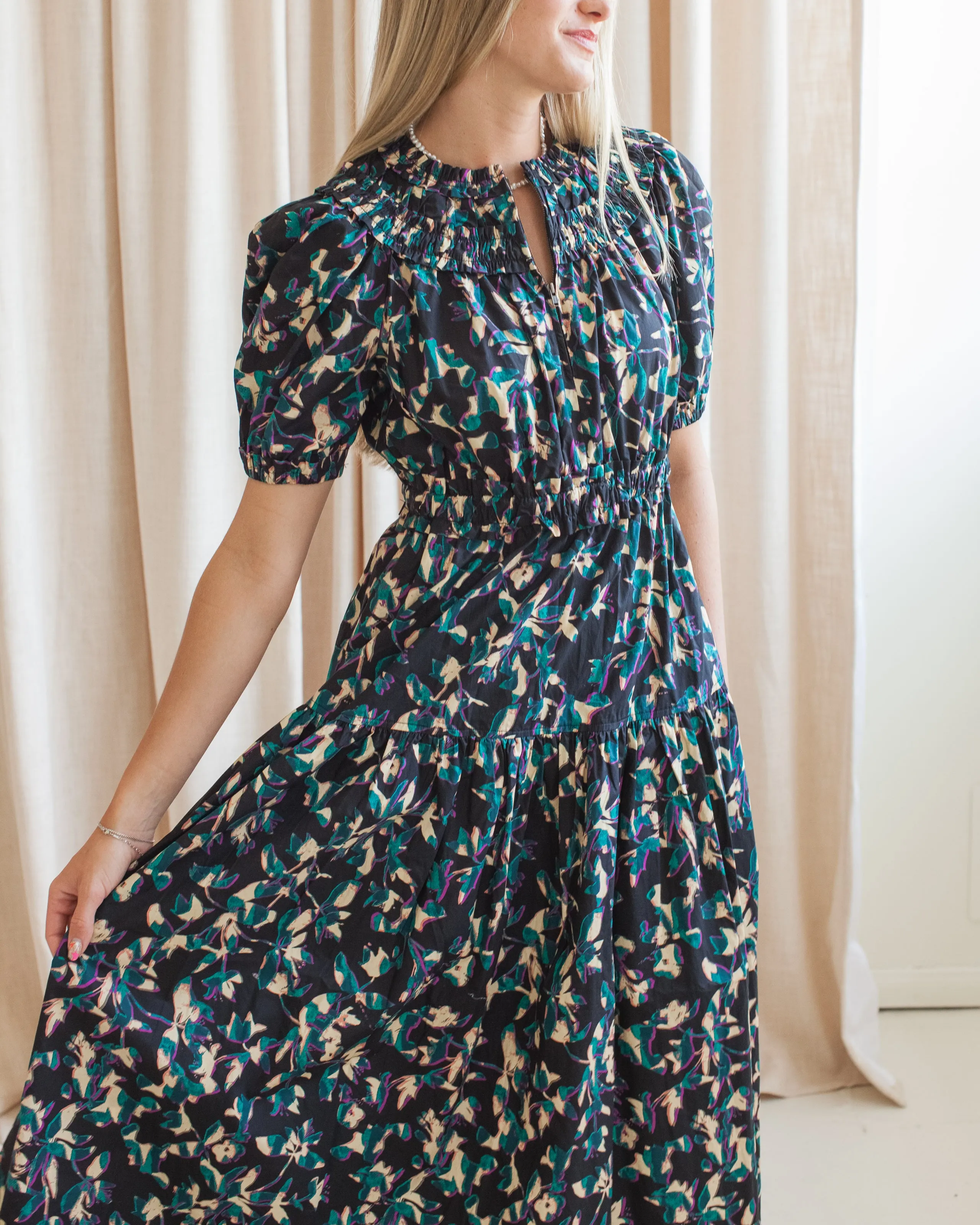 Effortless Pair Ulla Johnson Othella Short Sleeve Midi Dress- Kaleidoscope