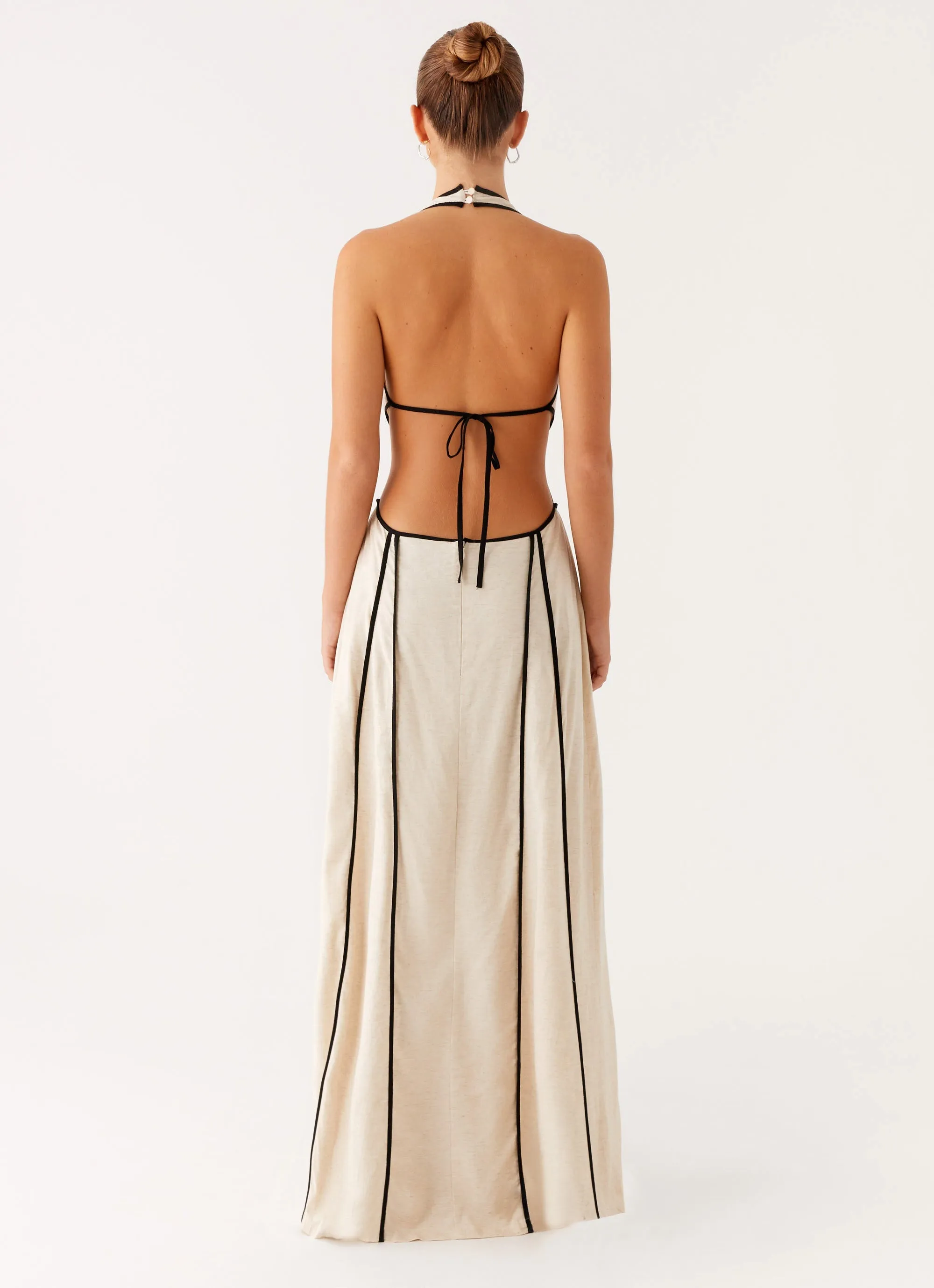 Modern and Stylish Curvy Glam Sonnet Maxi Dress - Oatmeal